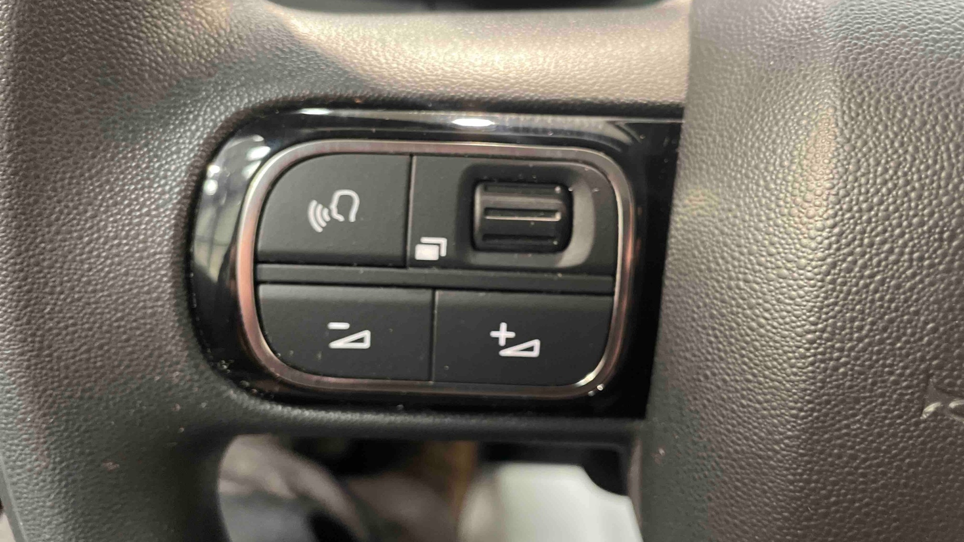 CITROEN C3 PureTech 110 S&S BVM6 Shine - 5P