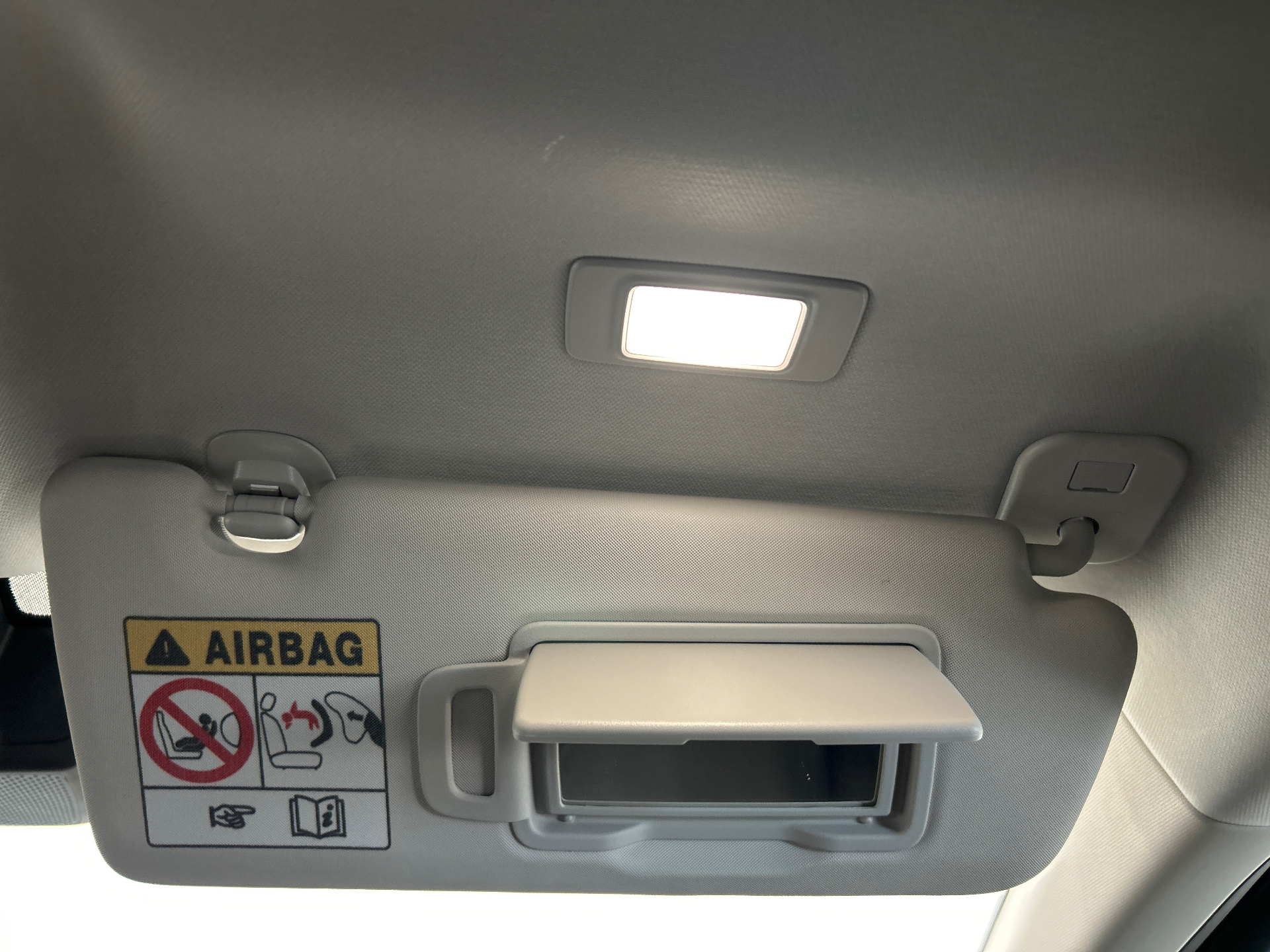 RENAULT MEGANE IV BERLINE techno TCe 140 EDC -23