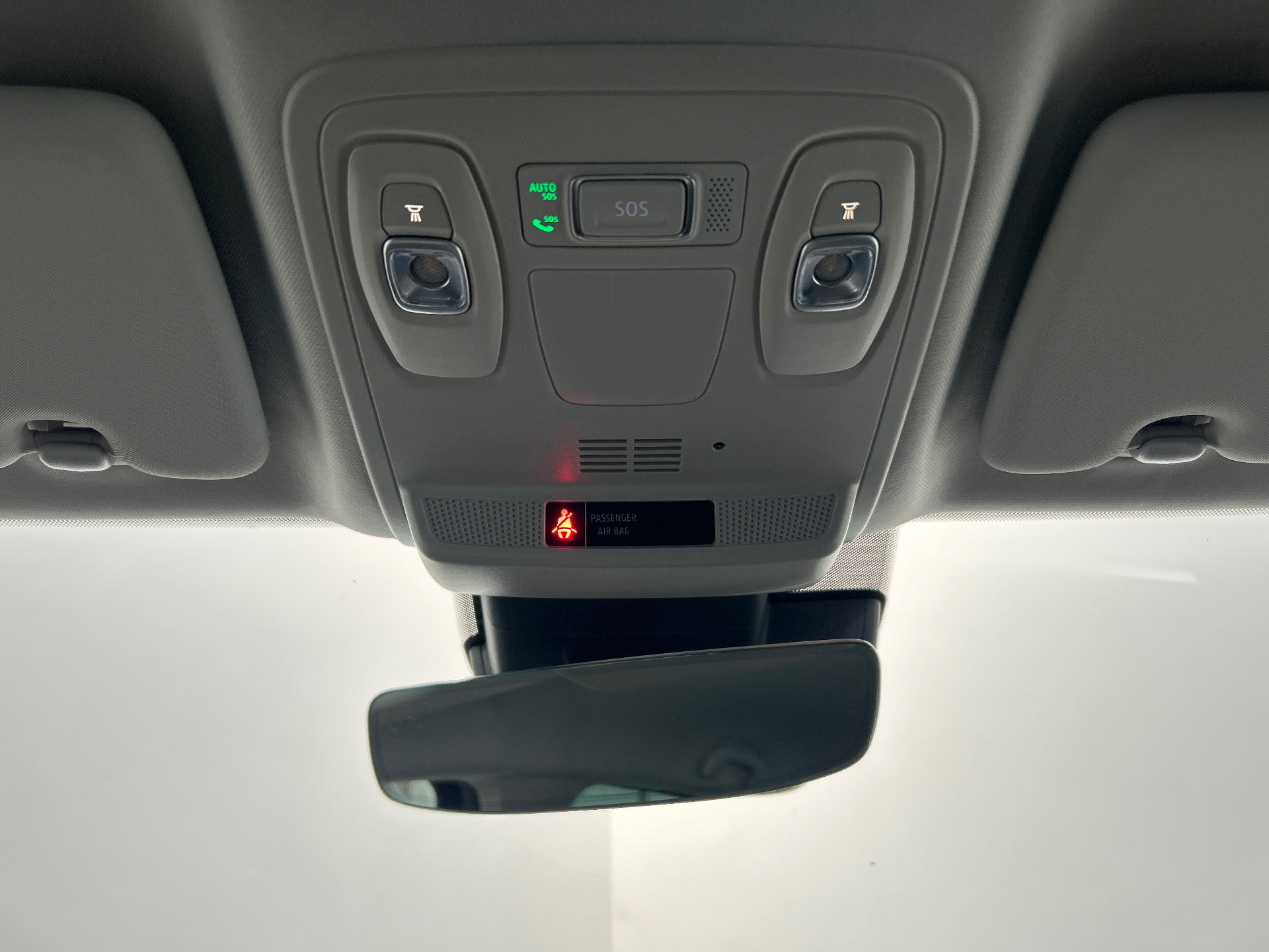 RENAULT MEGANE IV BERLINE techno TCe 140 EDC -23