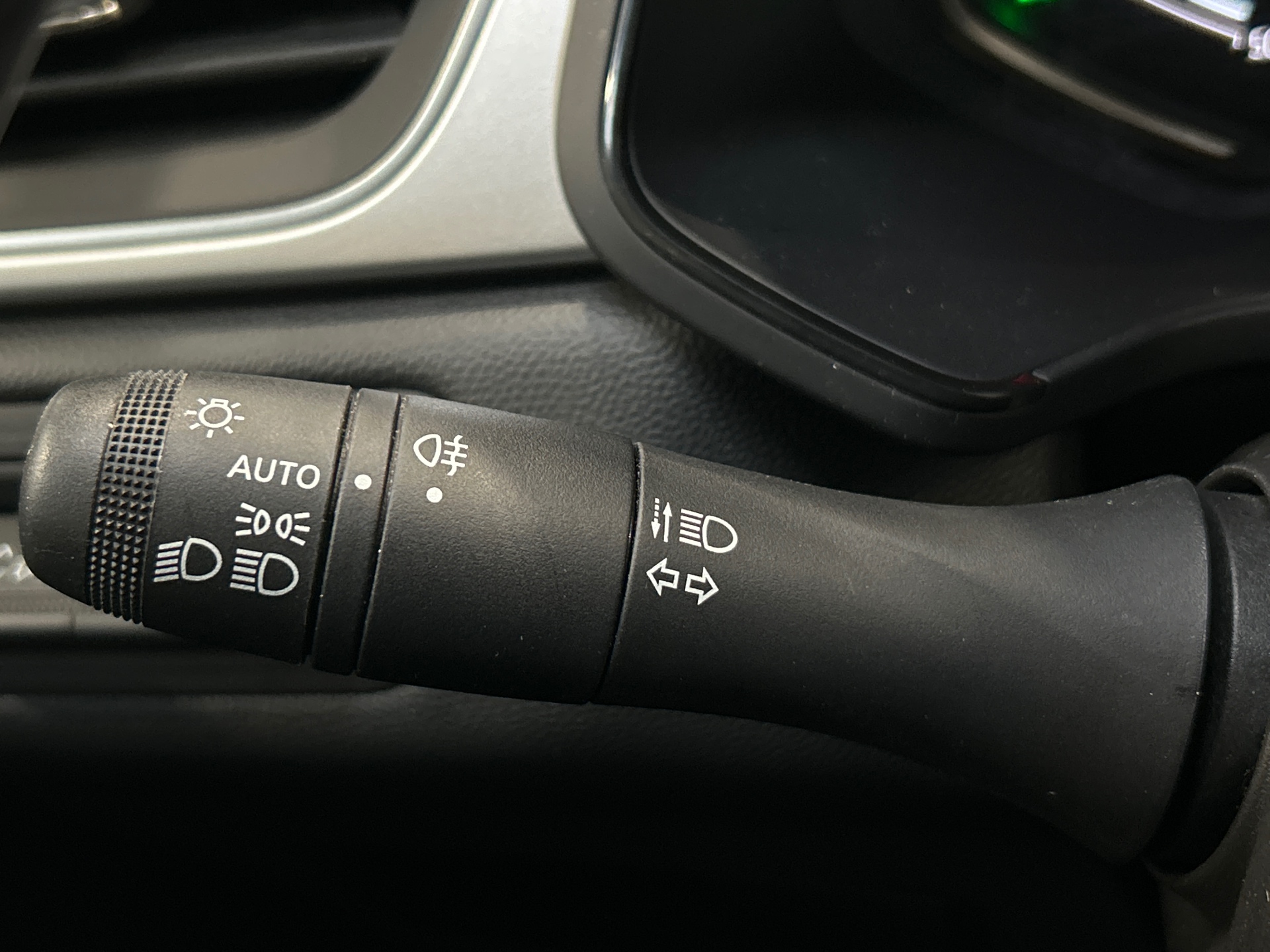 RENAULT CAPTUR techno TCe 90