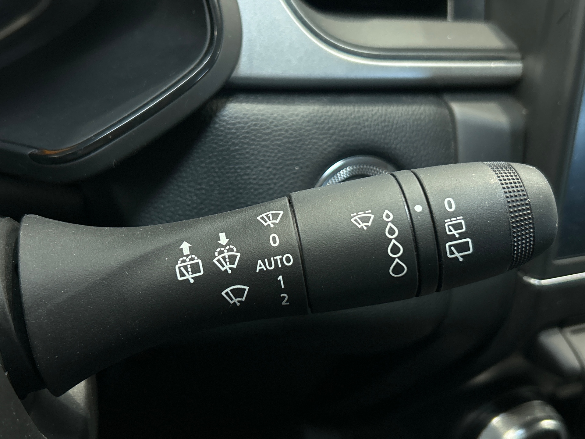 RENAULT CAPTUR techno TCe 90