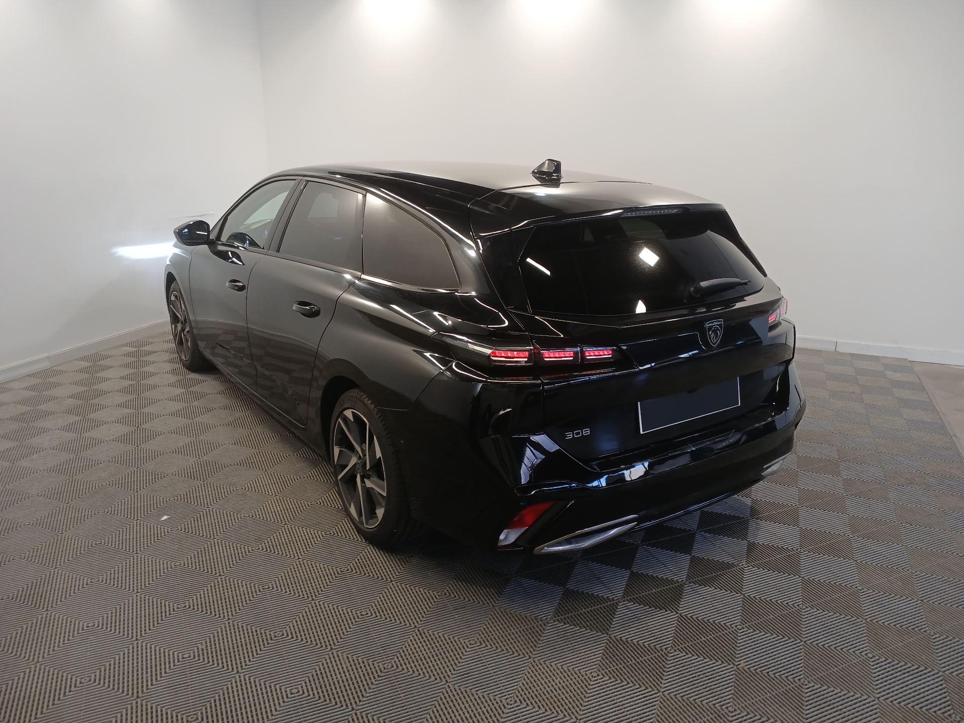 PEUGEOT 308 SW SW Allure BlueHDI 130 ch S&S EAT8