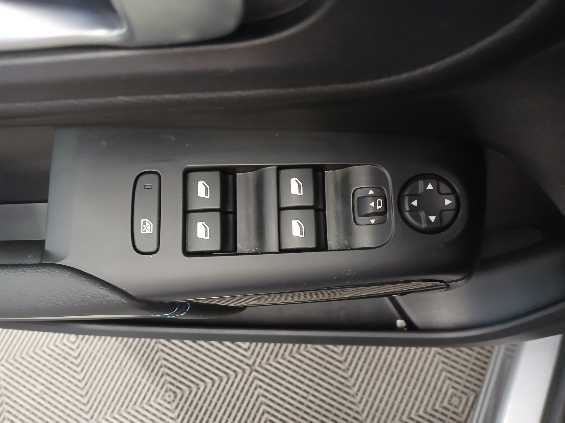 CITROEN C5 AIRCROSS Hybride 136 e-DCS6 Max