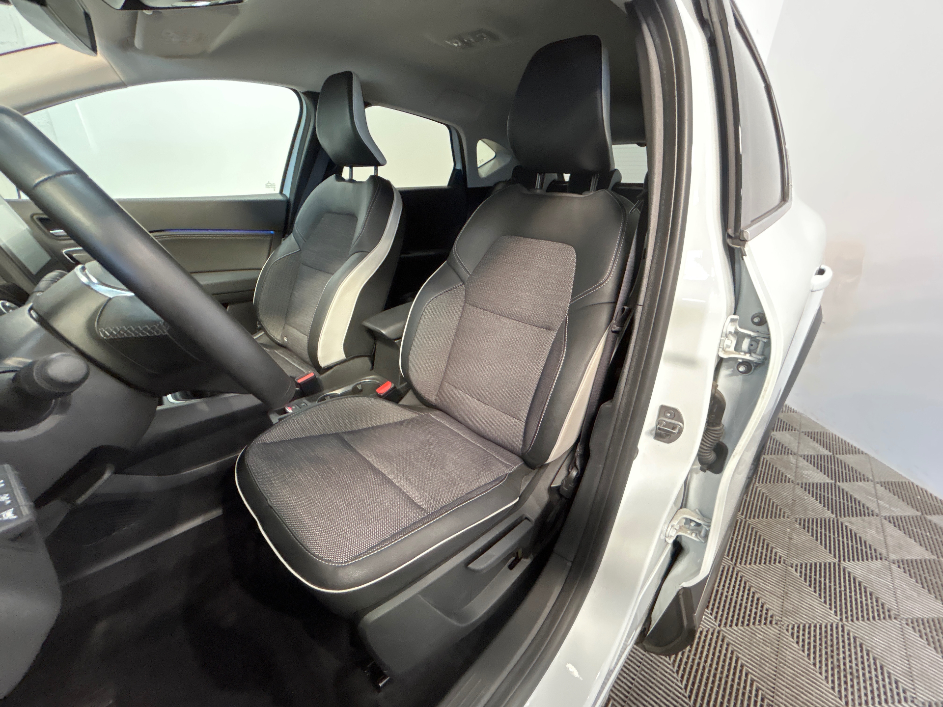 RENAULT CAPTUR techno TCe 90