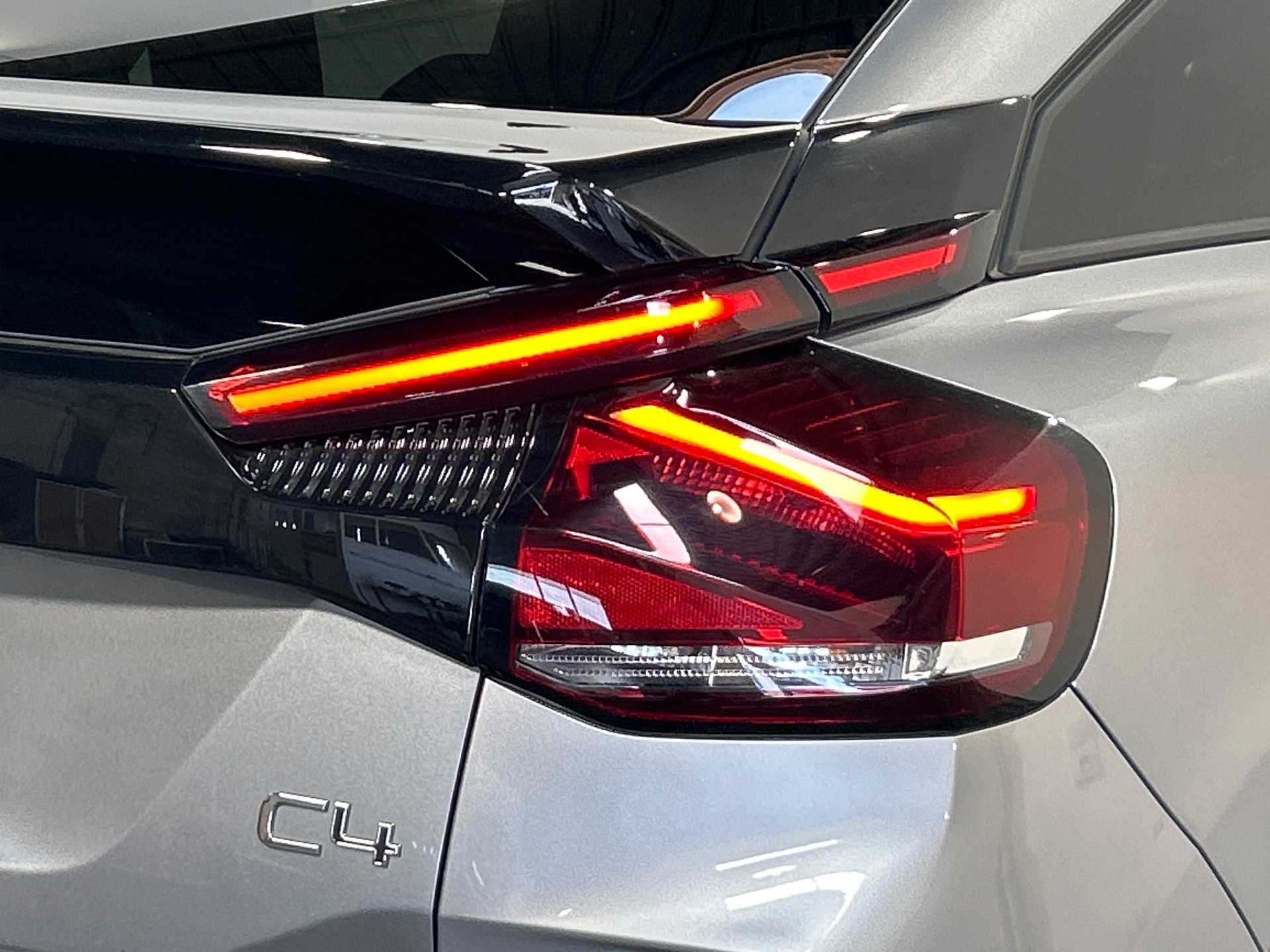 CITROEN C4 BlueHDi 130 EAT8 Max