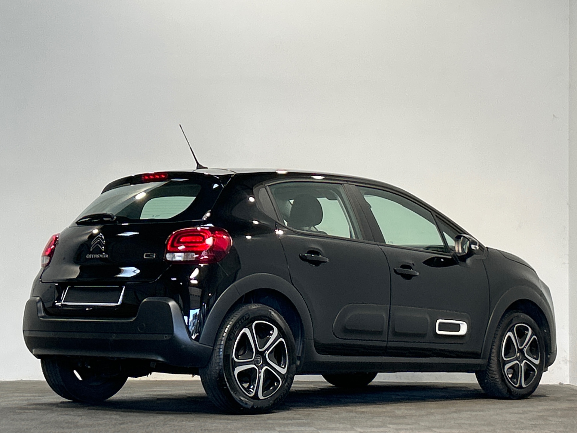 CITROEN C3 PureTech 110 BVM6 Plus