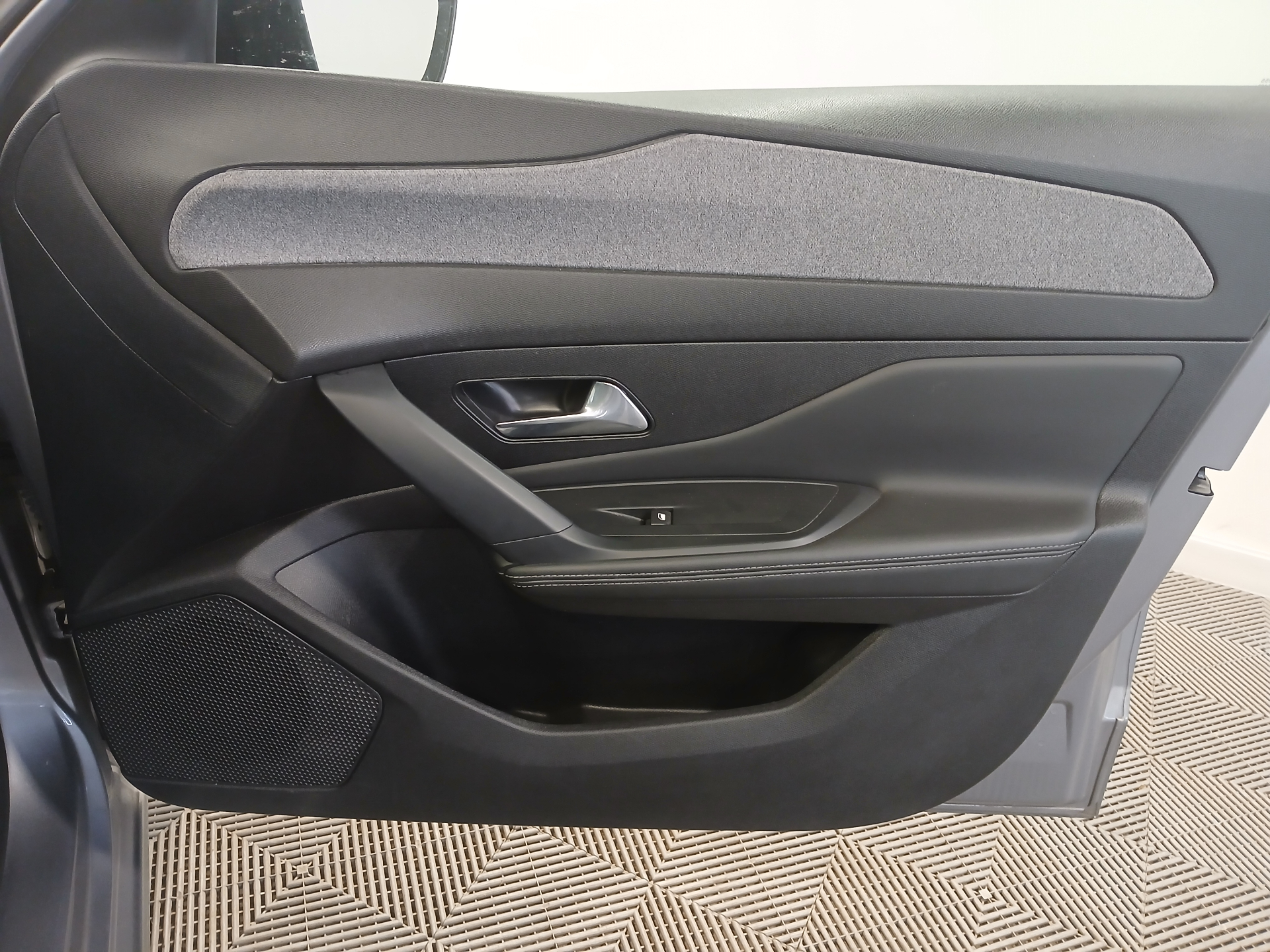 PEUGEOT 308 ALLURE PURETECH 130 S&S BVM6