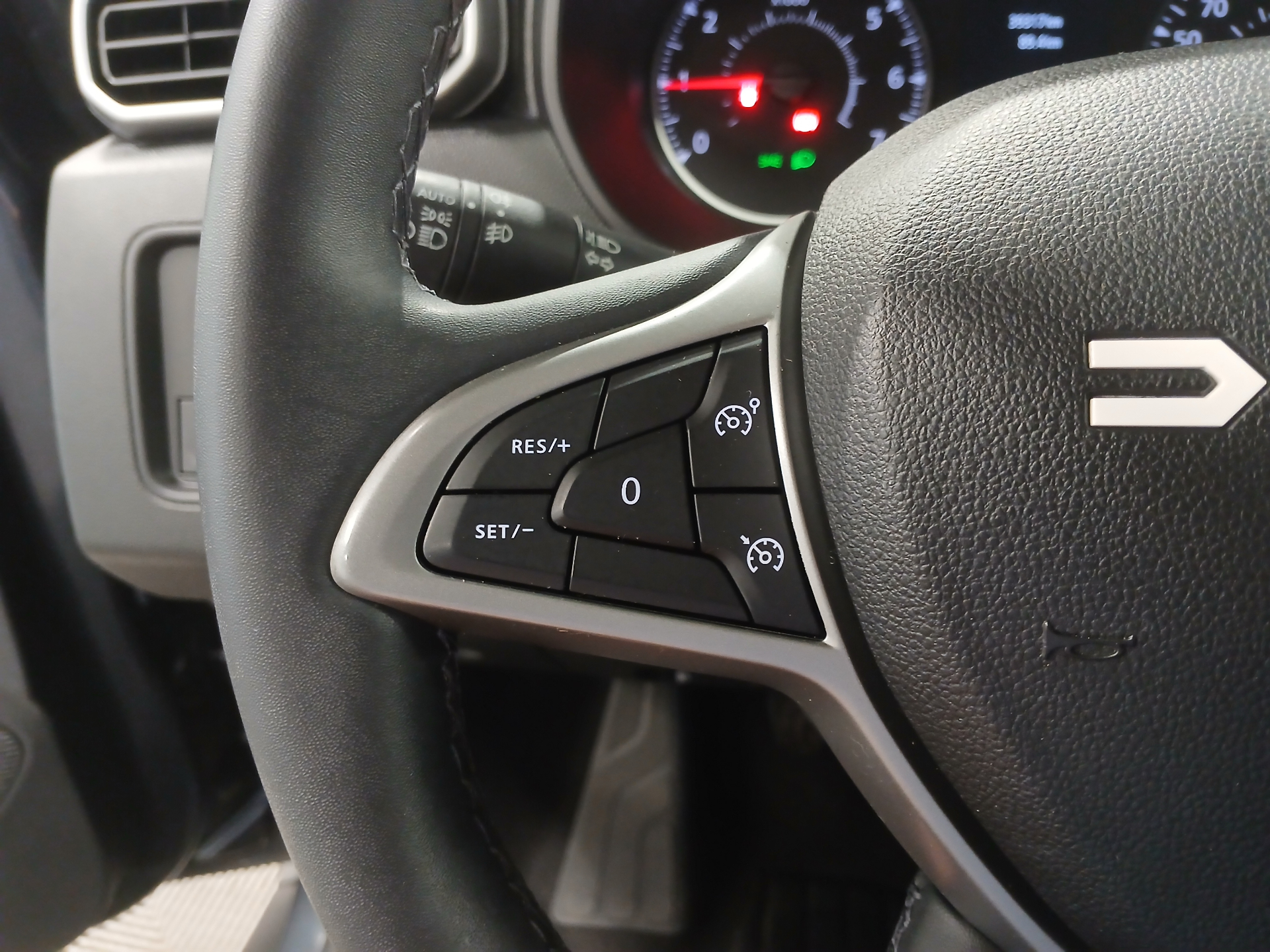 DACIA DUSTER ECO-G 100 4x2 Journey +