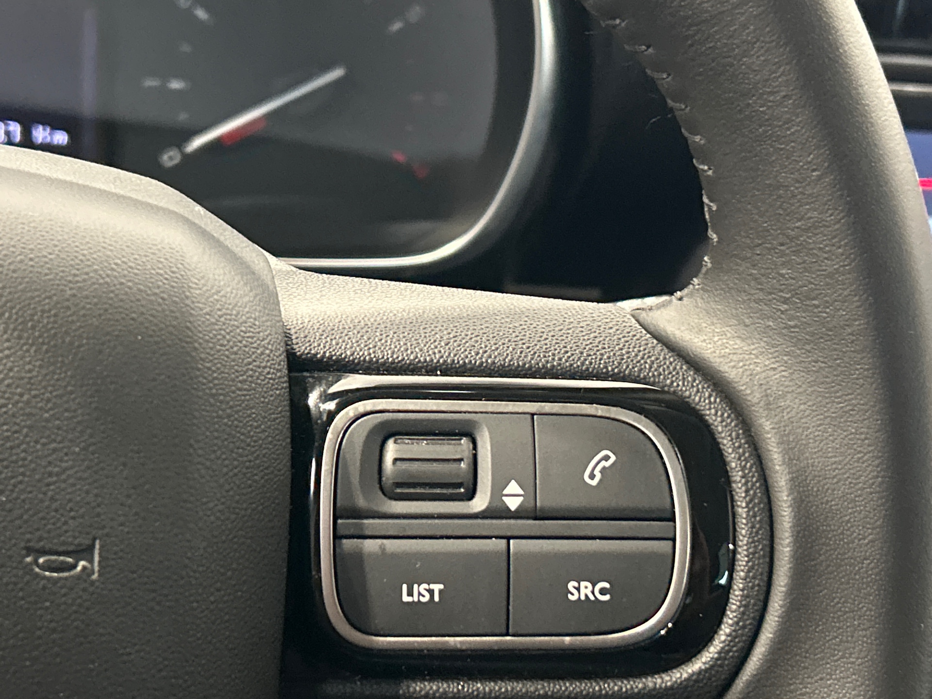 CITROEN C3 AIRCROSS PT110 S&S BVM6 SHINE