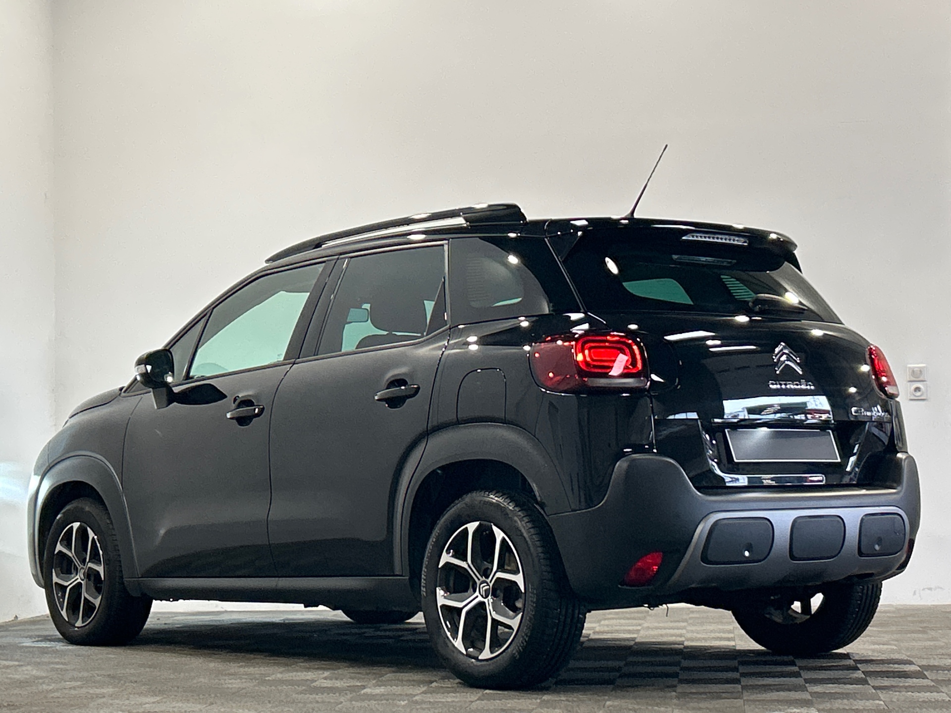 CITROEN C3 AIRCROSS PT110 S&S BVM6 SHINE