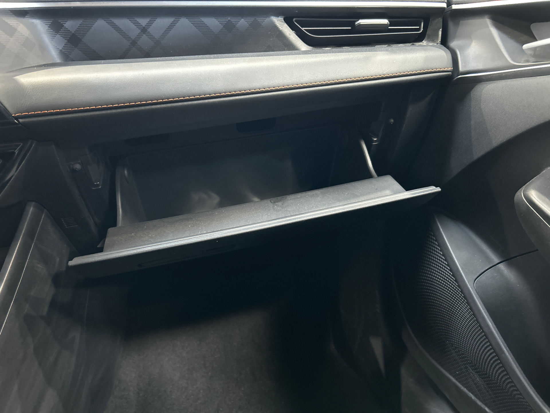 MG MG3 1.5 L Hybrid+ 195 ch Luxury