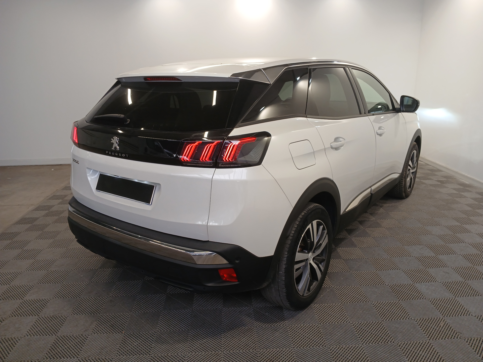 PEUGEOT 3008 ALLURE PACK HYBRID 136 CH E-DCS6