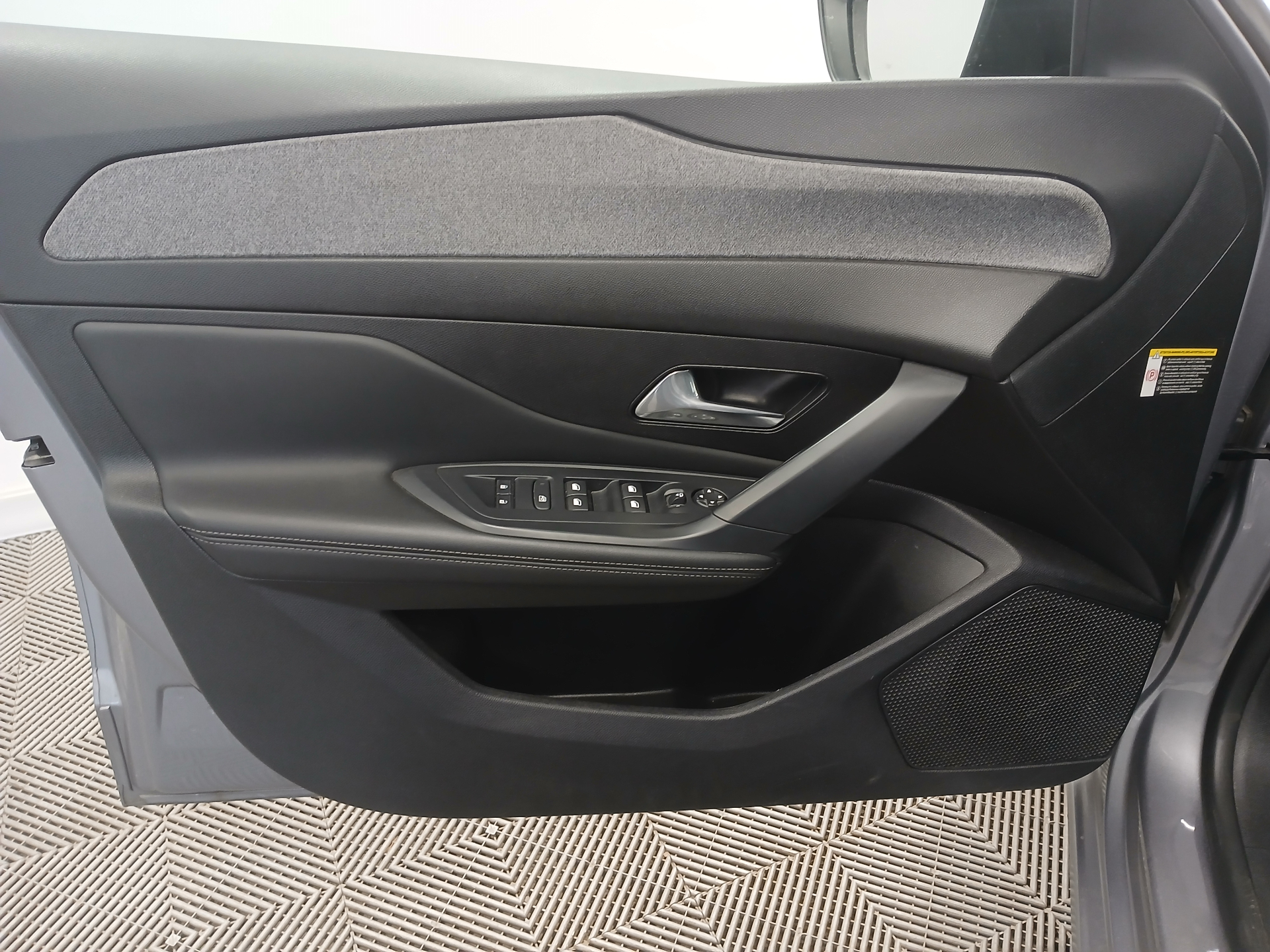 PEUGEOT 308 ALLURE PURETECH 130 S&S BVM6