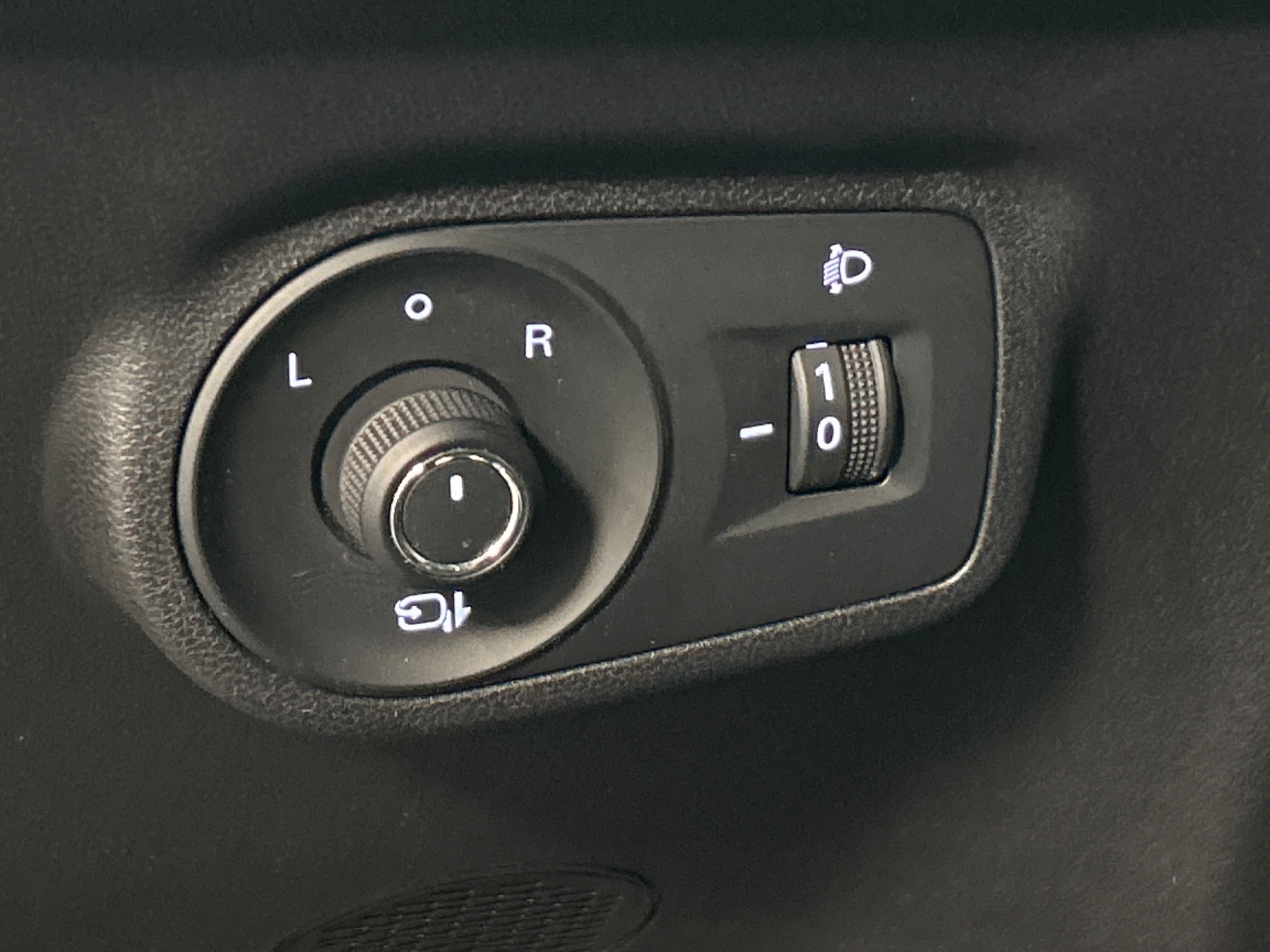 MG ZS 1.5 Hybrid 197 Luxury