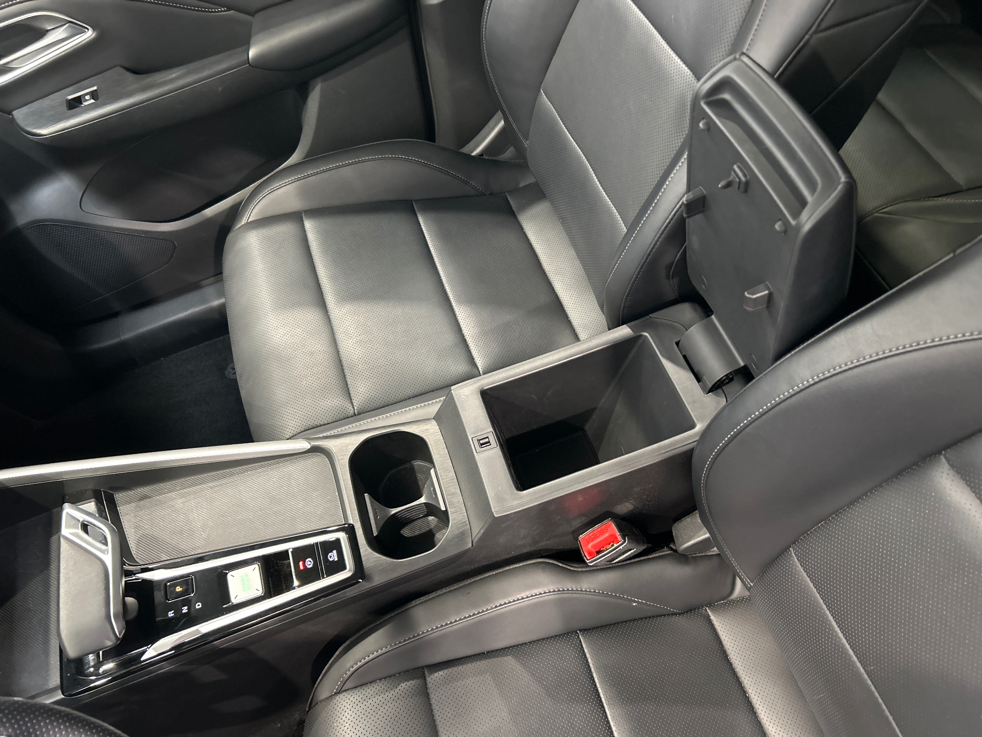MG ZS 1.5 L Hybrid+ 197 ch Luxury