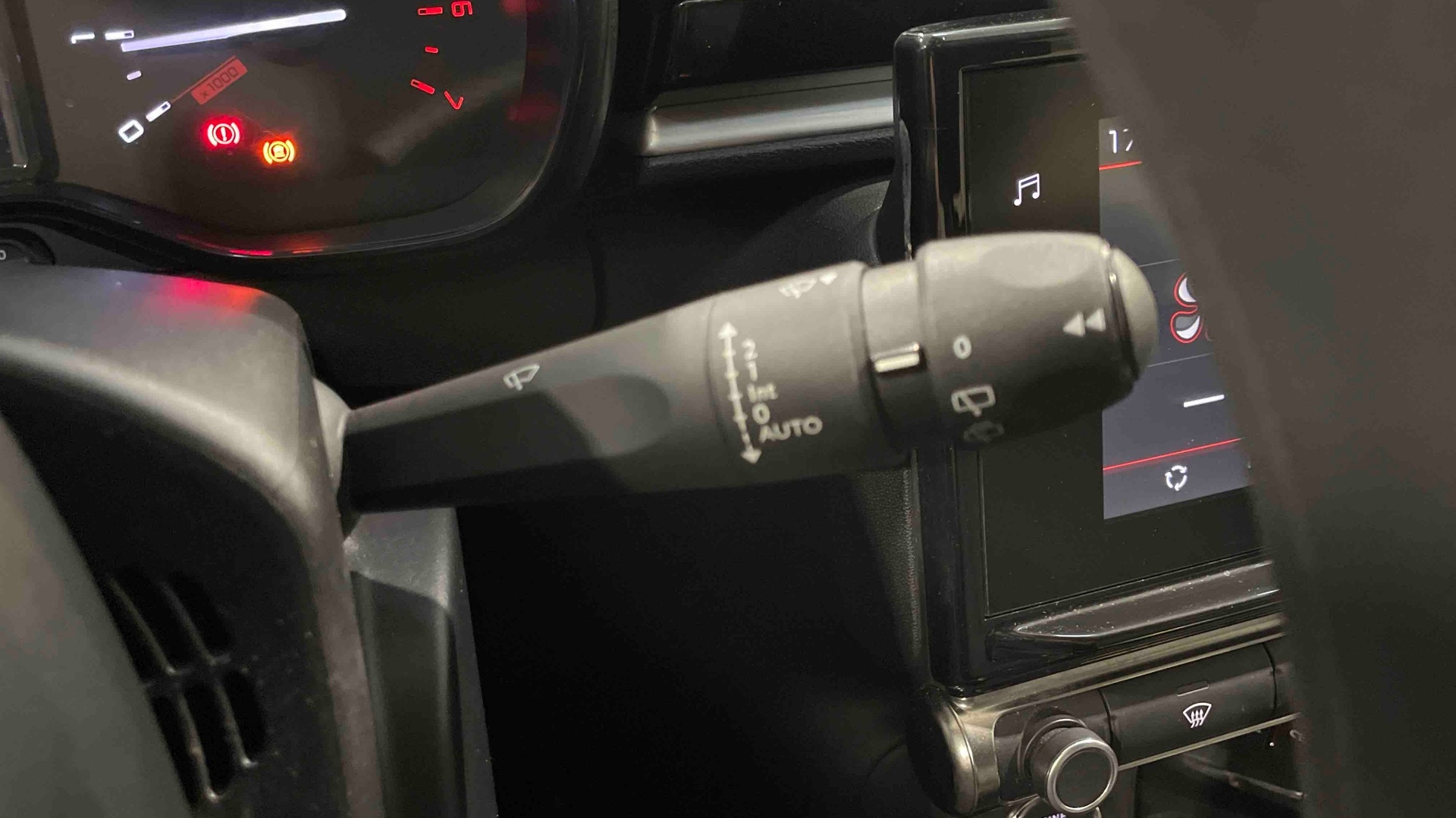 CITROEN C3 PureTech 110 S&S BVM6 Shine