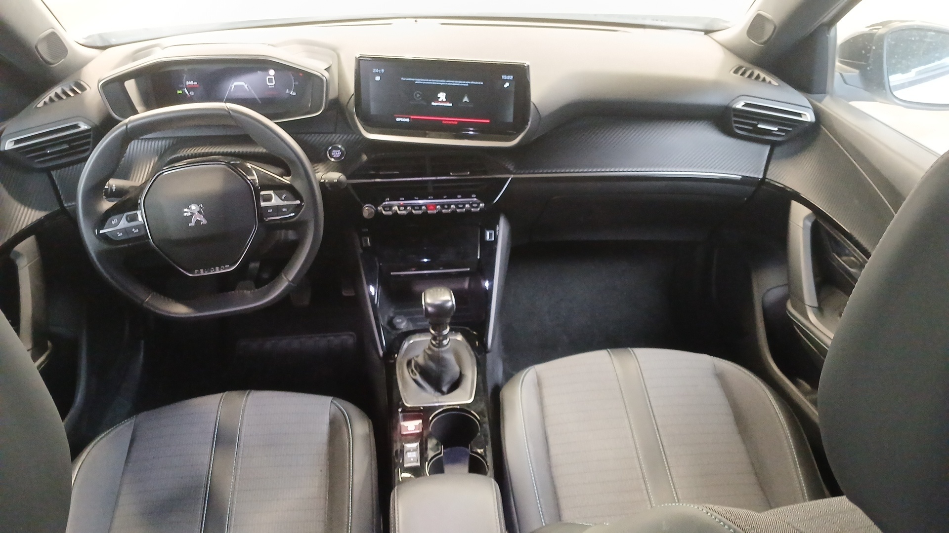 PEUGEOT 2008 PureTech 130 S&S BVM6 Allure Pack