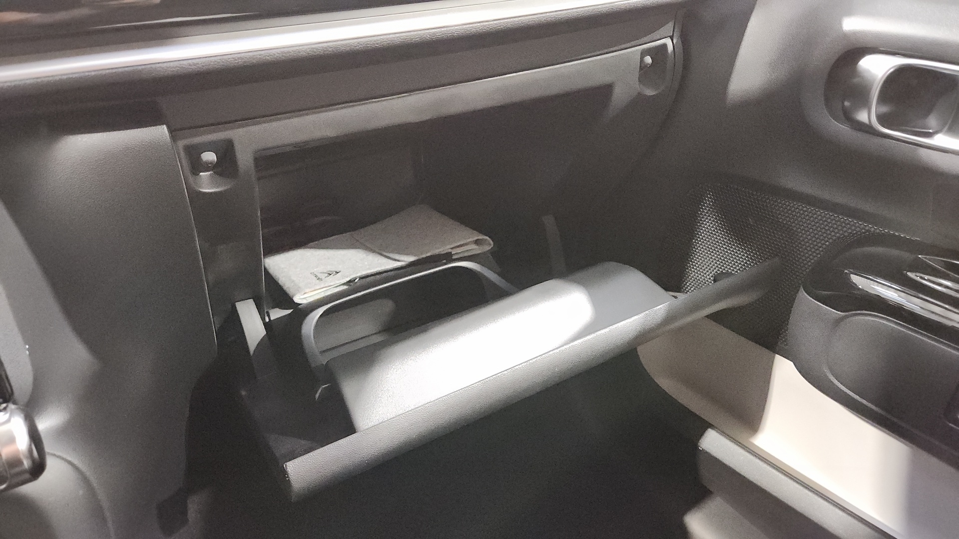 CITROEN C3 PureTech 110 S&S BVM6 Shine