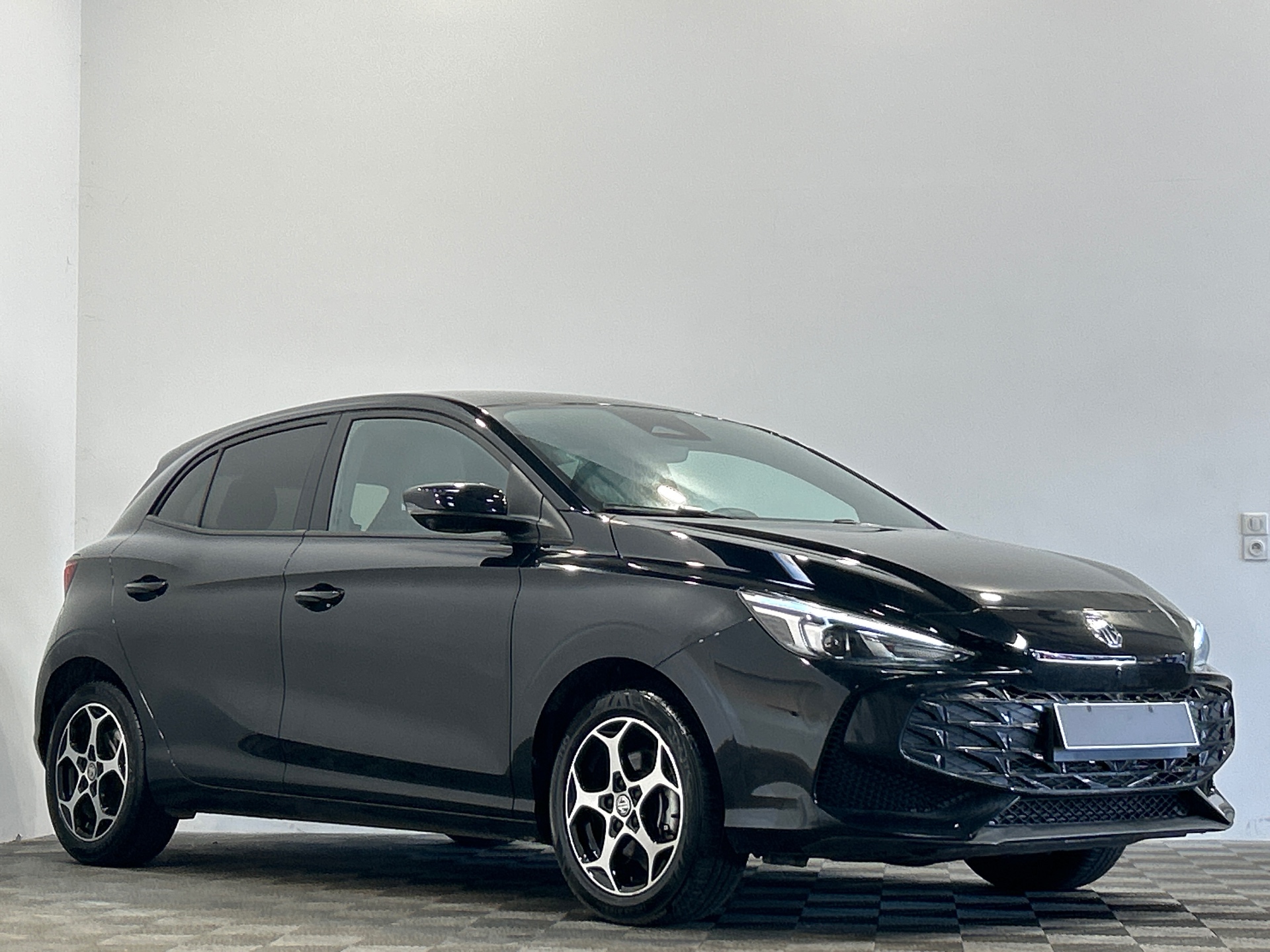 MG MG3 1.5 L Hybrid+ 195 ch Luxury