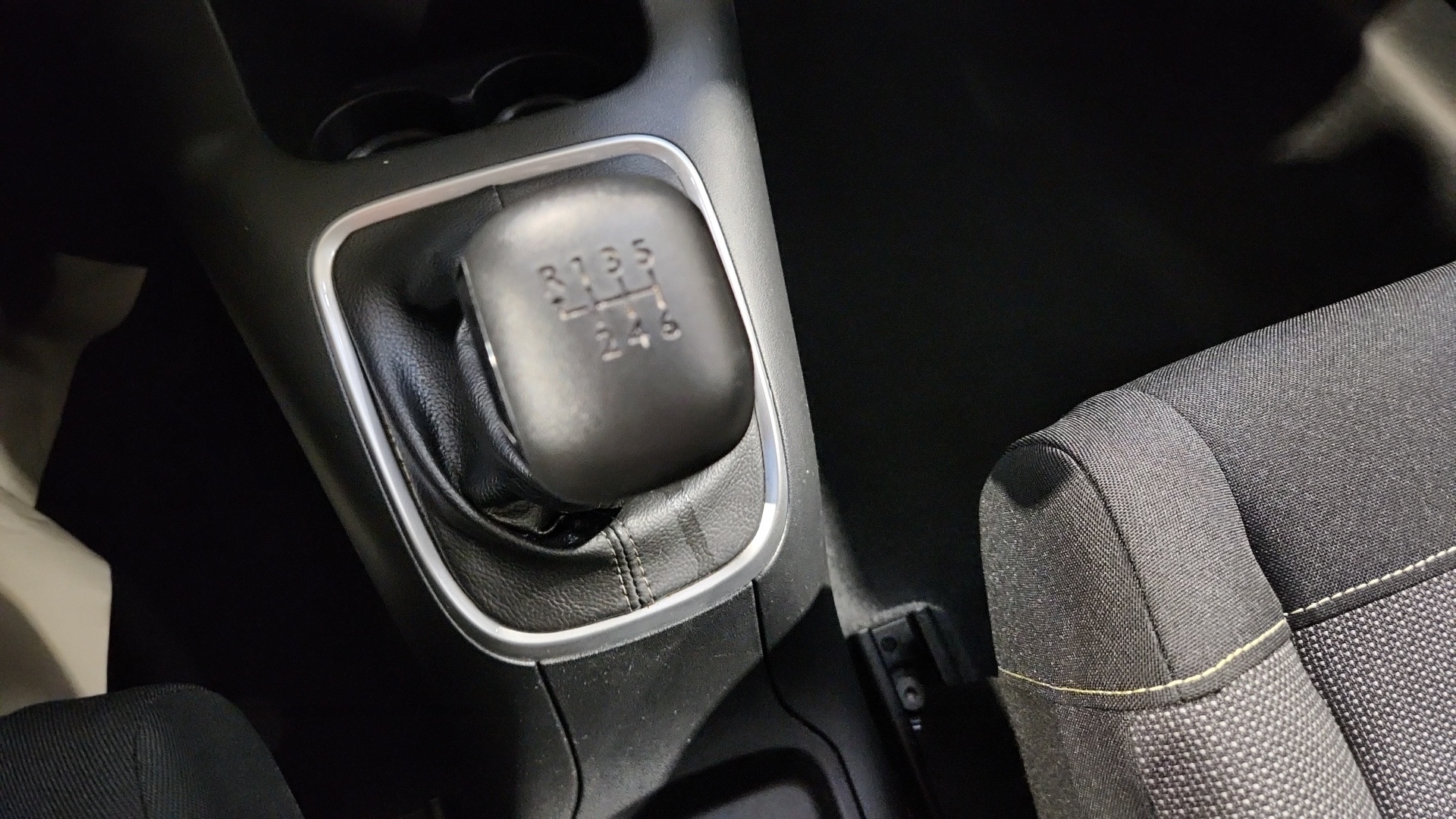 CITROEN C3 PureTech 110 S&S BVM6 Shine