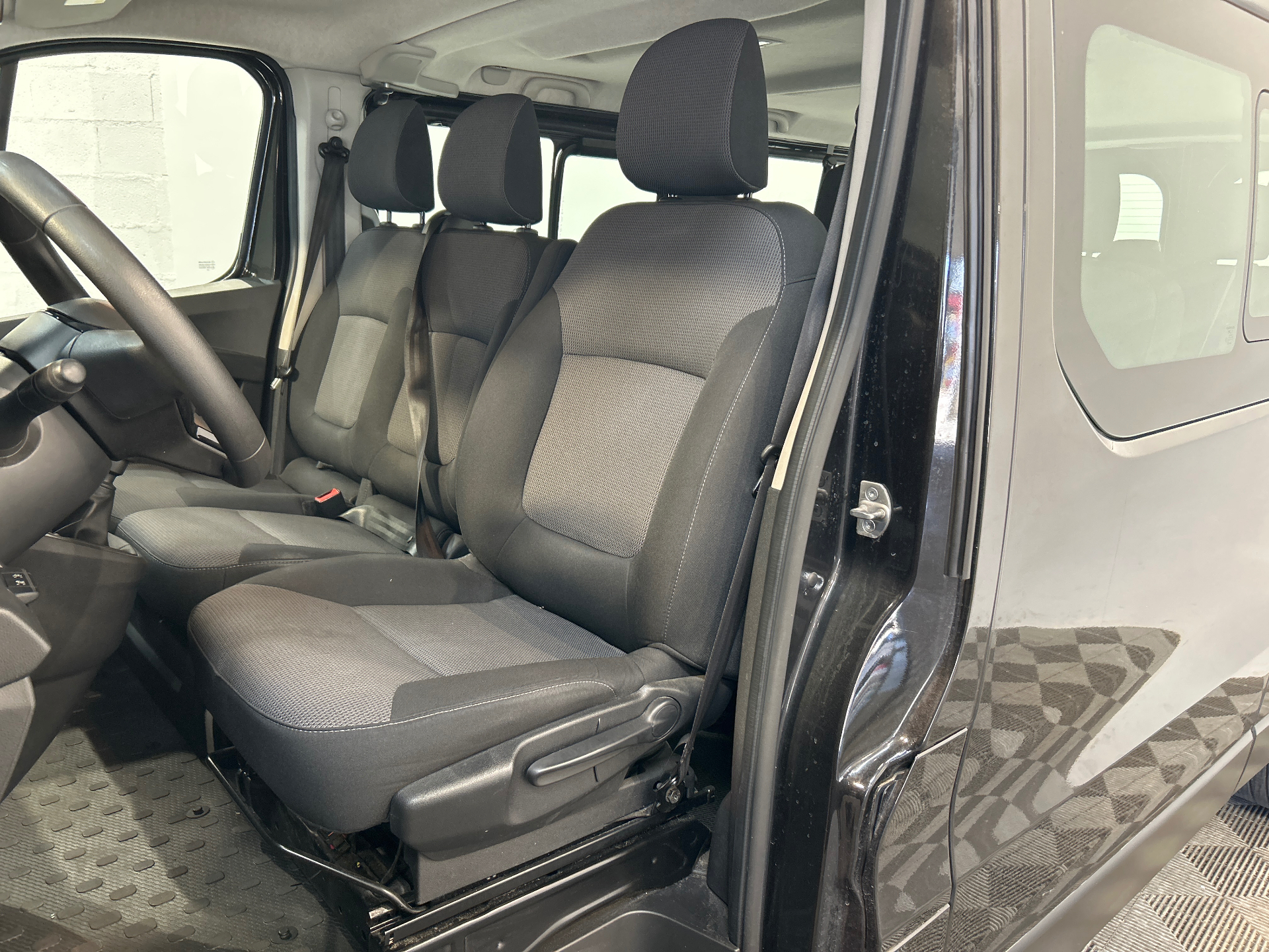RENAULT TRAFIC Zen L2 Blue dCi 150 S&S - 8 pl