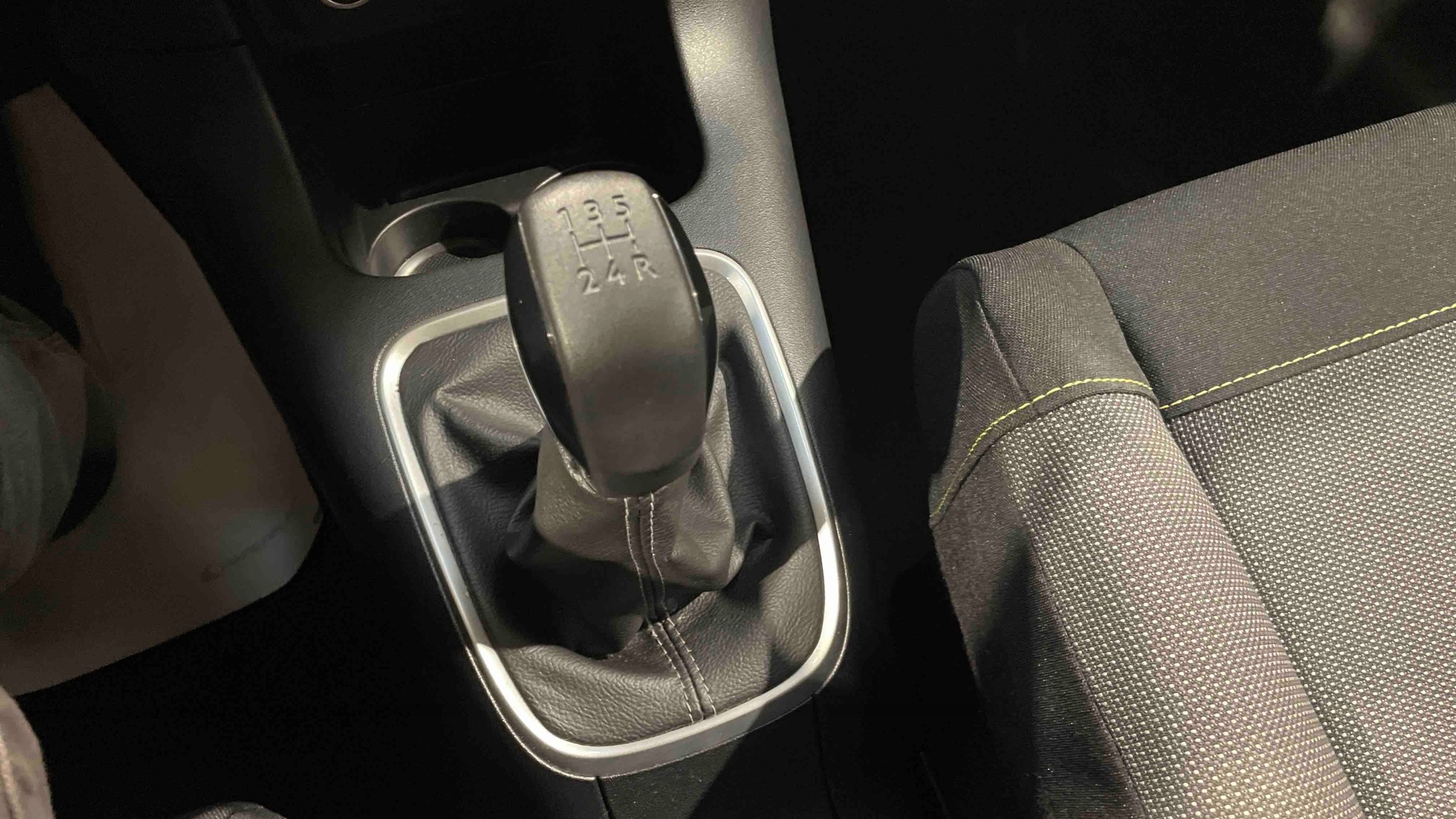 CITROEN C3 PureTech 83 S&S BVM5 Shine