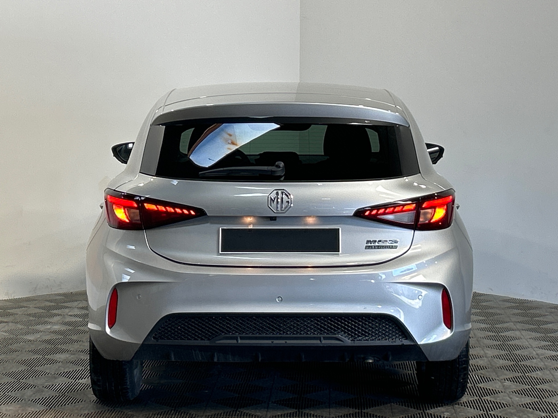MG MG3 1.5 L Hybrid+ 195 ch Luxury