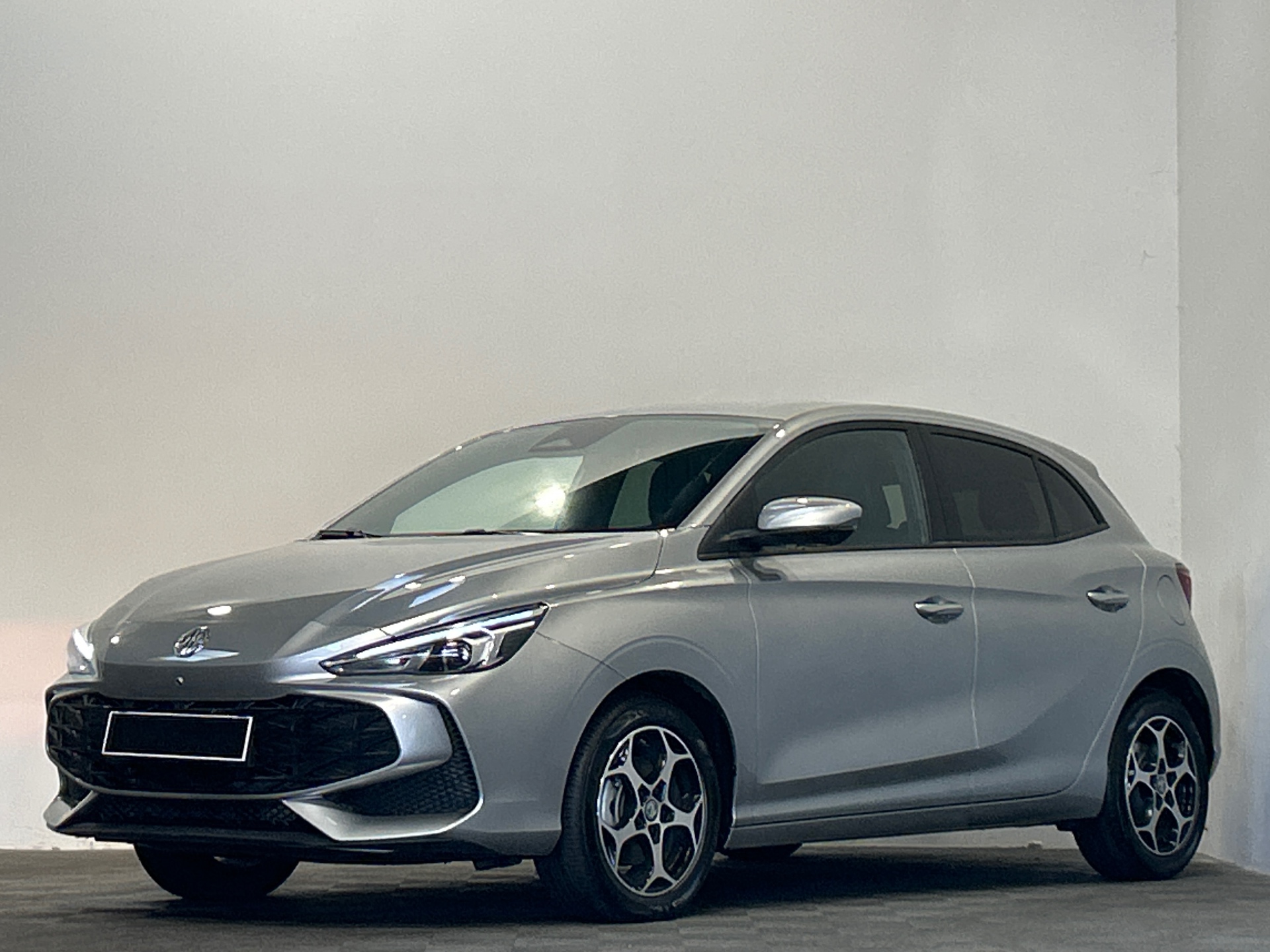MG MG3 1.5 L Hybrid+ 195 ch Luxury