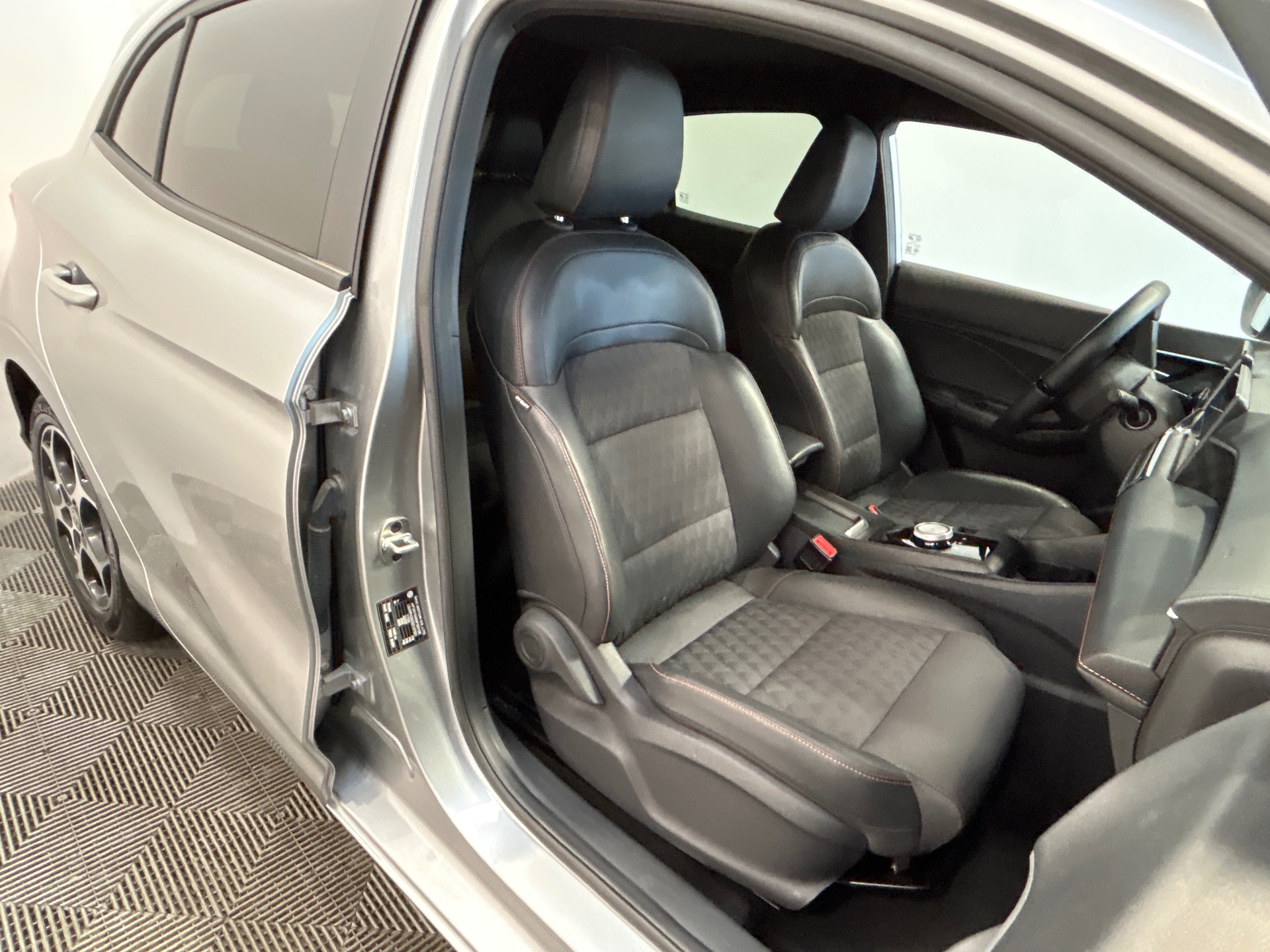 MG MG3 1.5 L Hybrid+ 195 ch Luxury