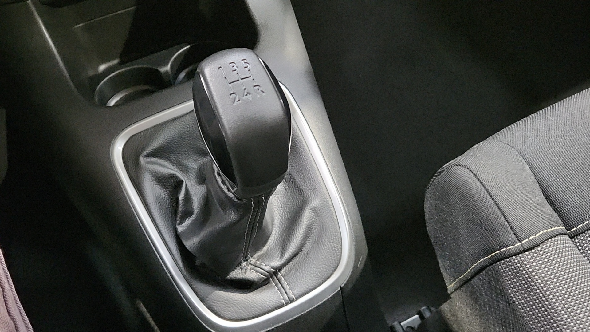 CITROEN C3 PureTech 83 S&S BVM5 Shine - 5P
