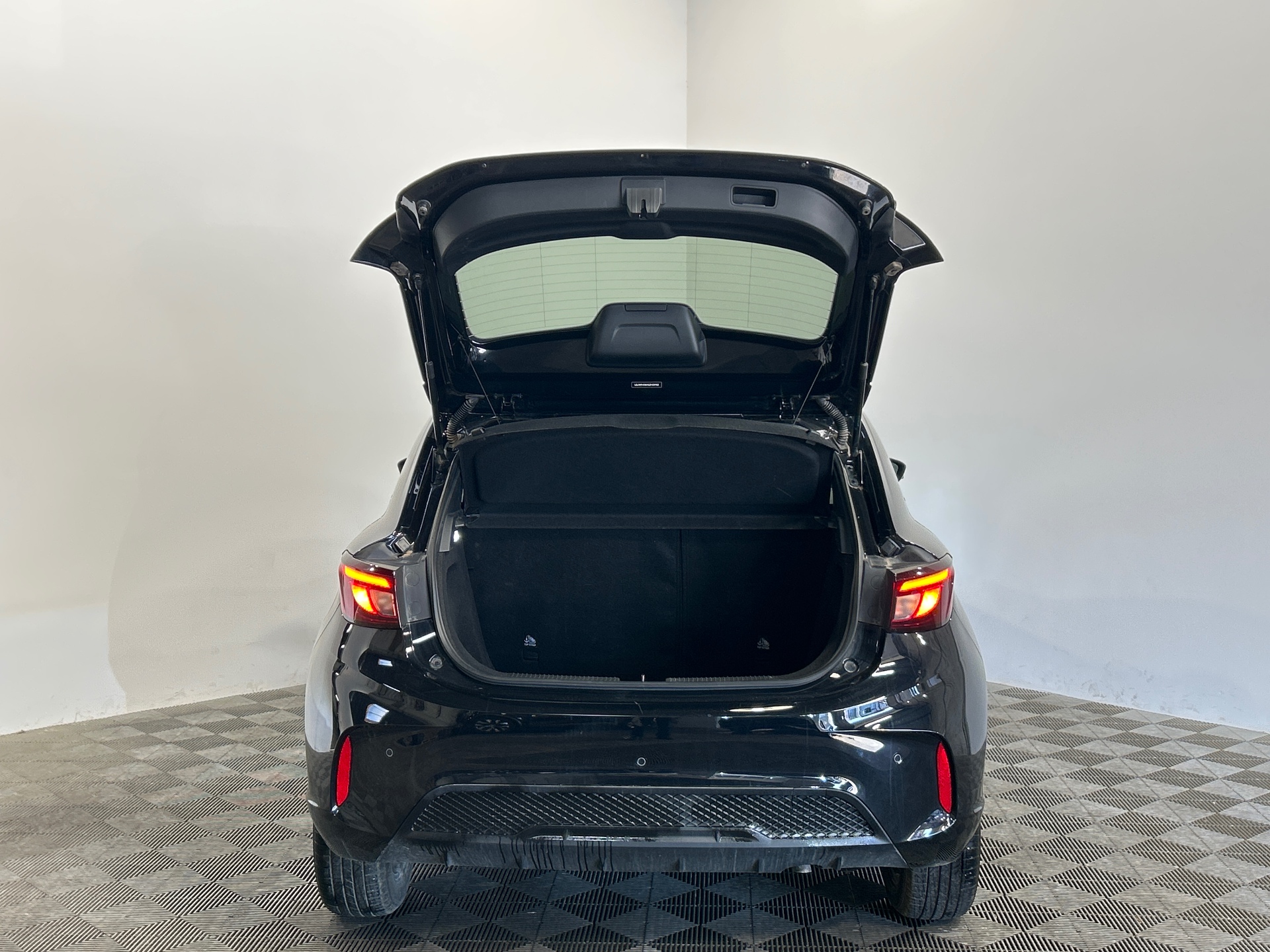 MG MG3 1.5 L Hybrid+ 195 ch Luxury