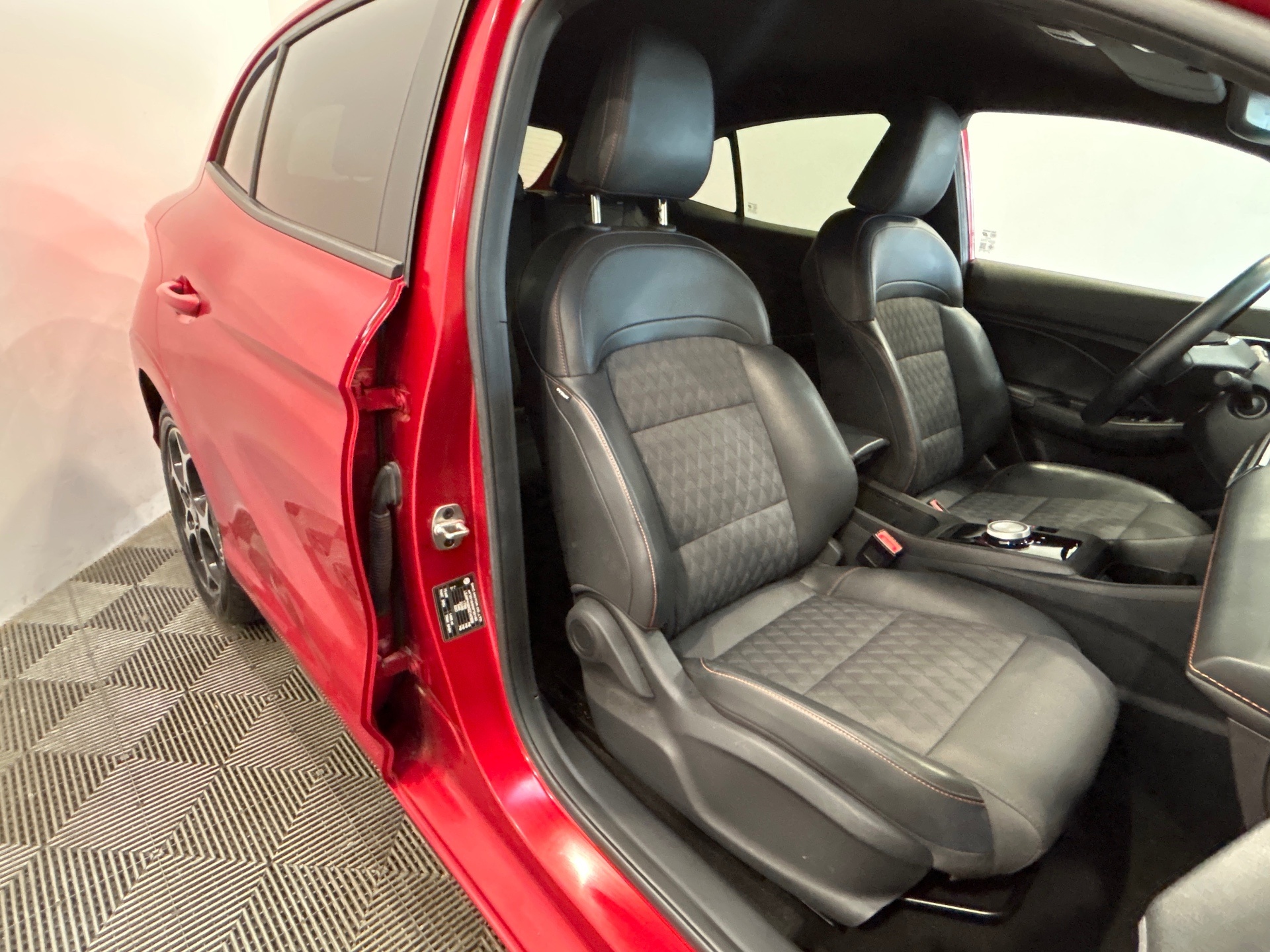 MG MG3 1.5 L Hybrid+ 195 ch Luxury