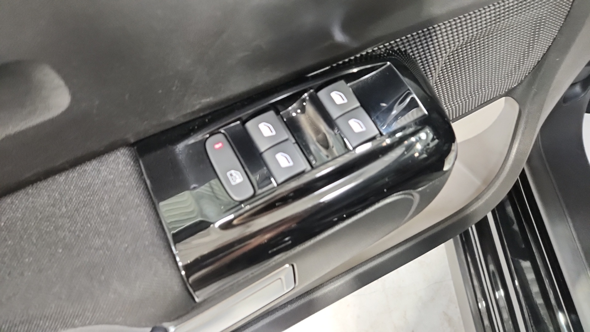 CITROEN C3 PureTech 83 S&S BVM5 Shine - 5P