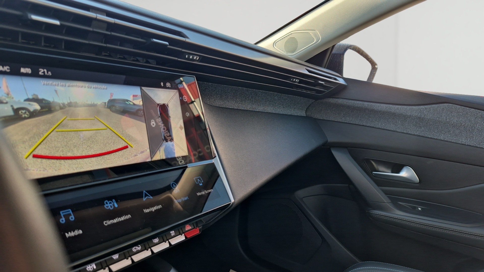 PEUGEOT 408 ALLURE PTECH 130 S&S EAT8