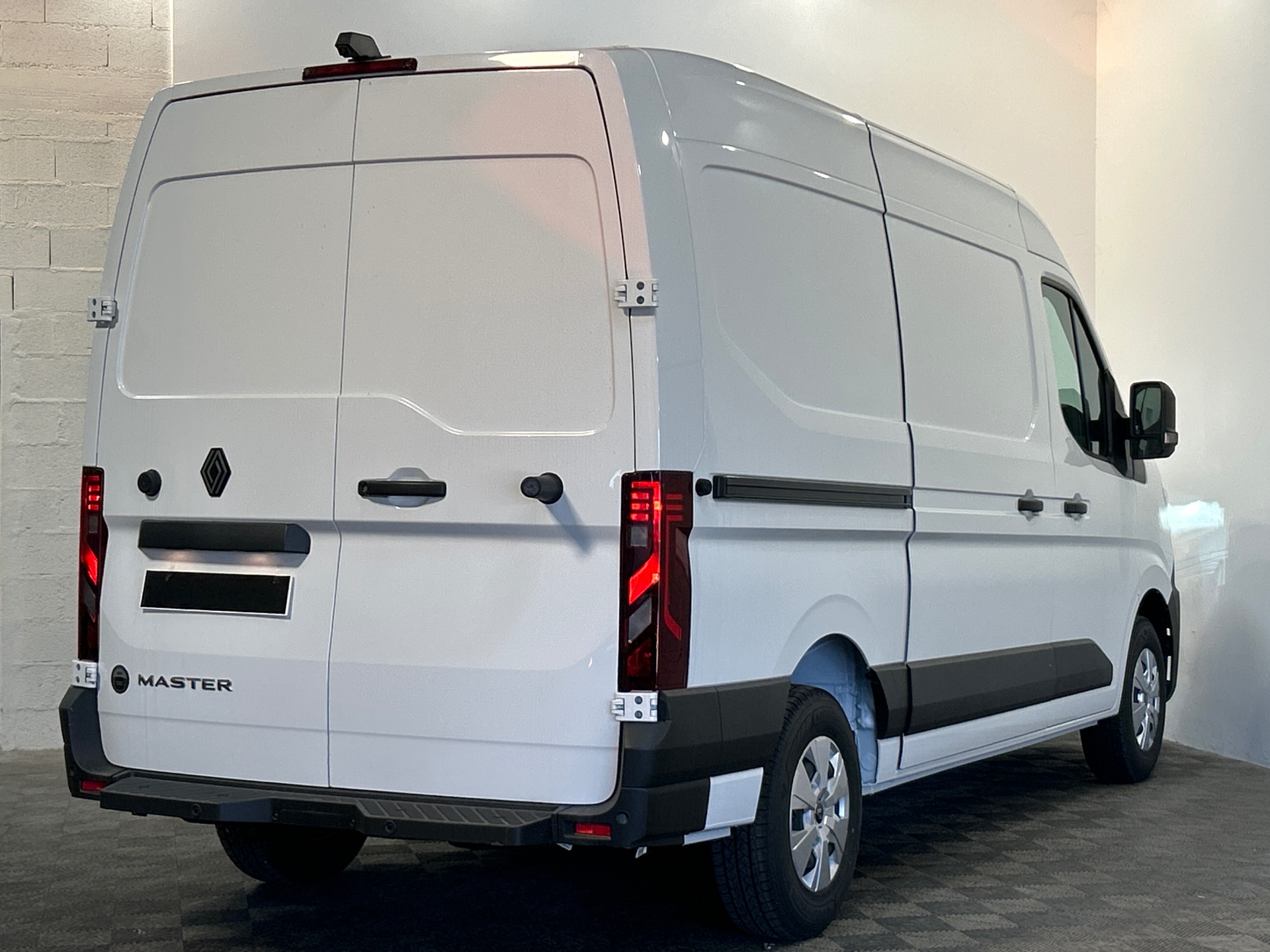 RENAULT MASTER FOURGON FG BLUE DCI 150 L2H2 3T5 TR ADVANCE