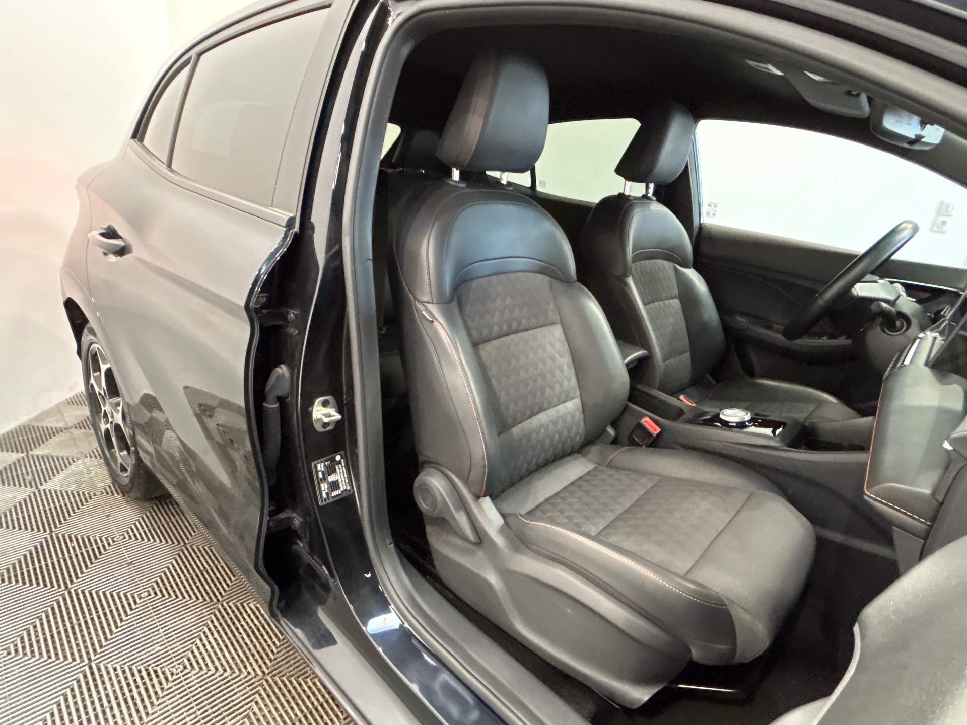 MG MG3 1.5 L Hybrid+ 195 ch Luxury