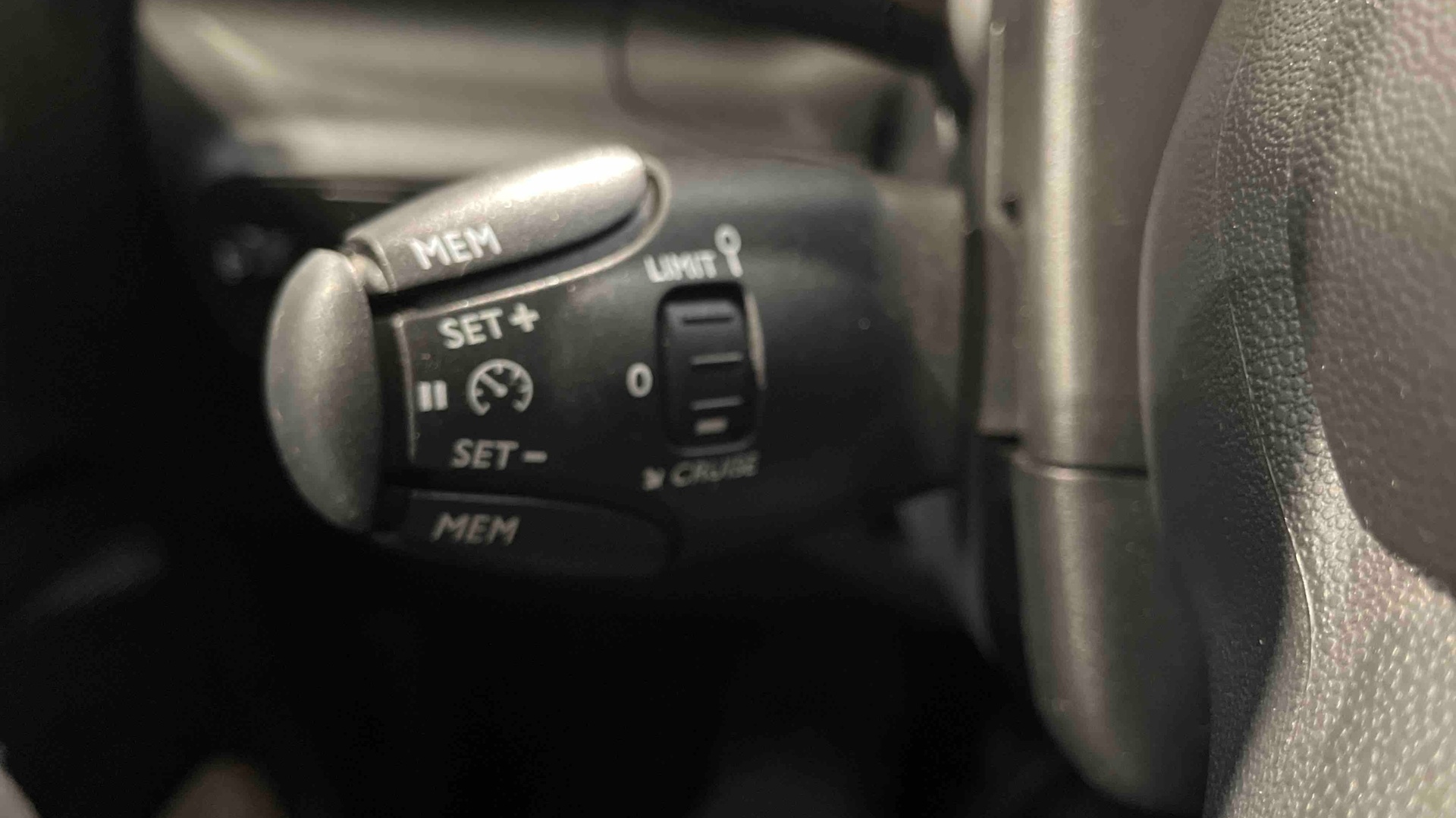 CITROEN C3 PureTech 83 S&S BVM5 Shine
