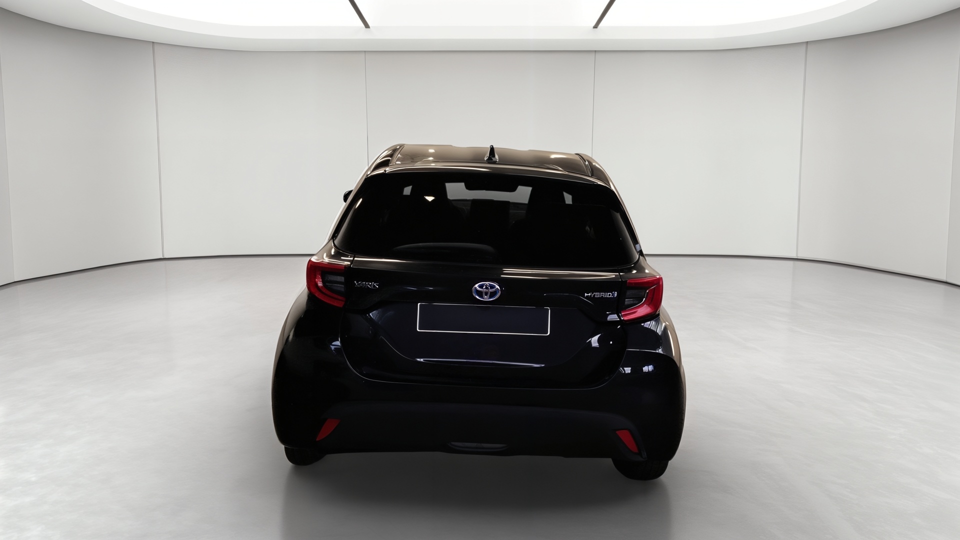 TOYOTA YARIS HYBRIDE MY21 116H DESIGN