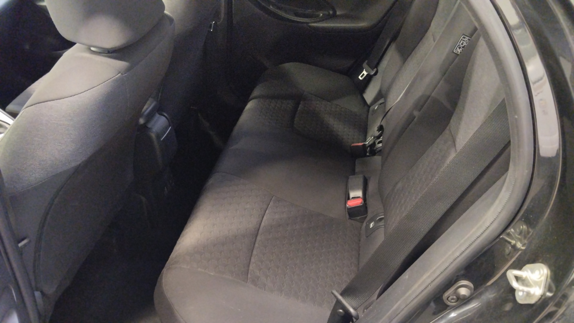 TOYOTA YARIS HYBRIDE MY21 116H DESIGN