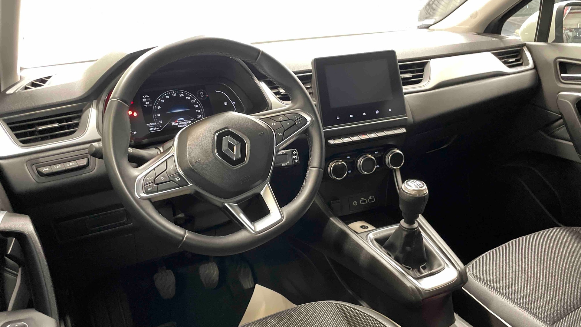 RENAULT CAPTUR TCe 90 Techno