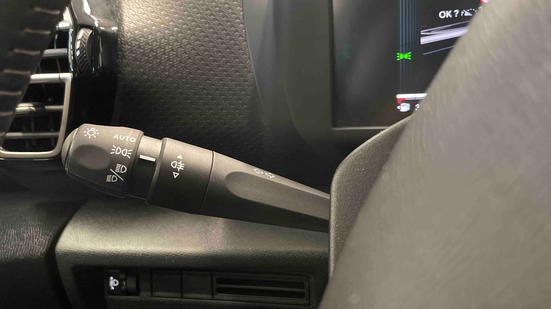 CITROEN C4 Hybride 145 ch e-DCS6 Max