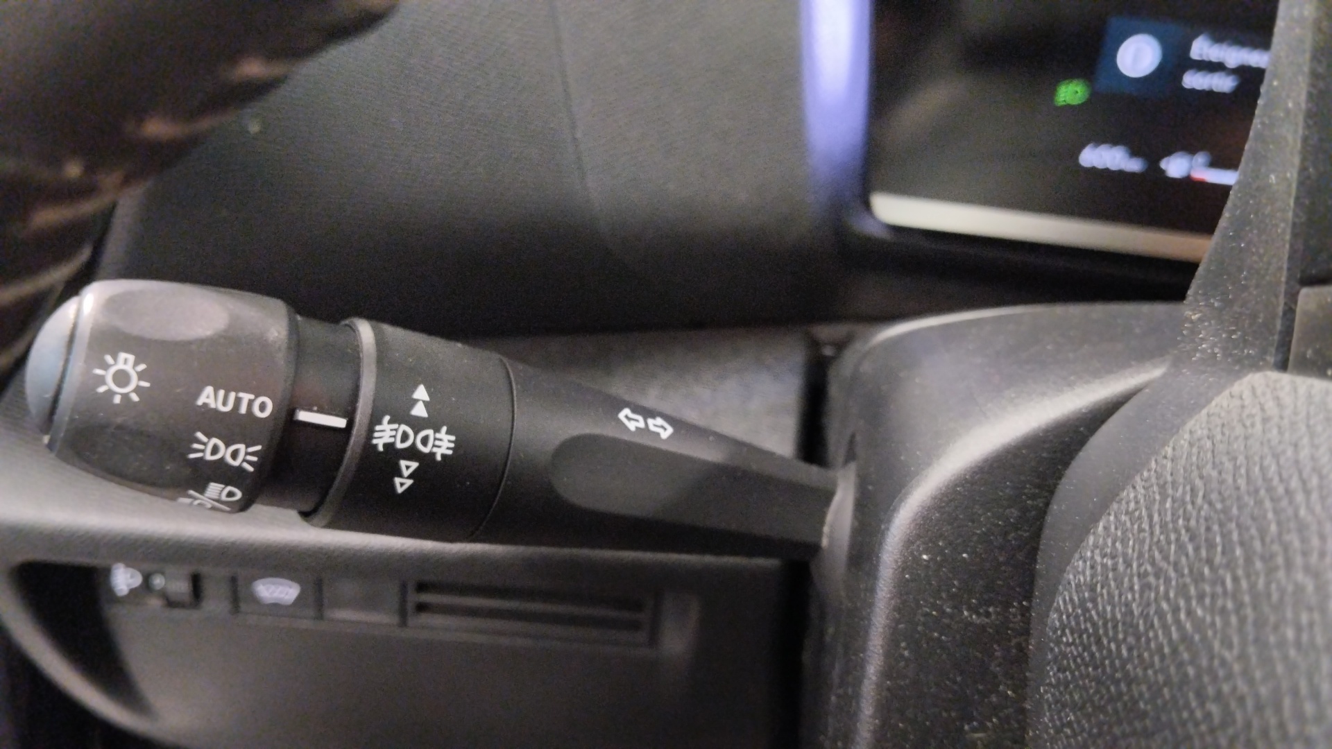 CITROEN C4 PURETECH 130CH.BVM PLUS