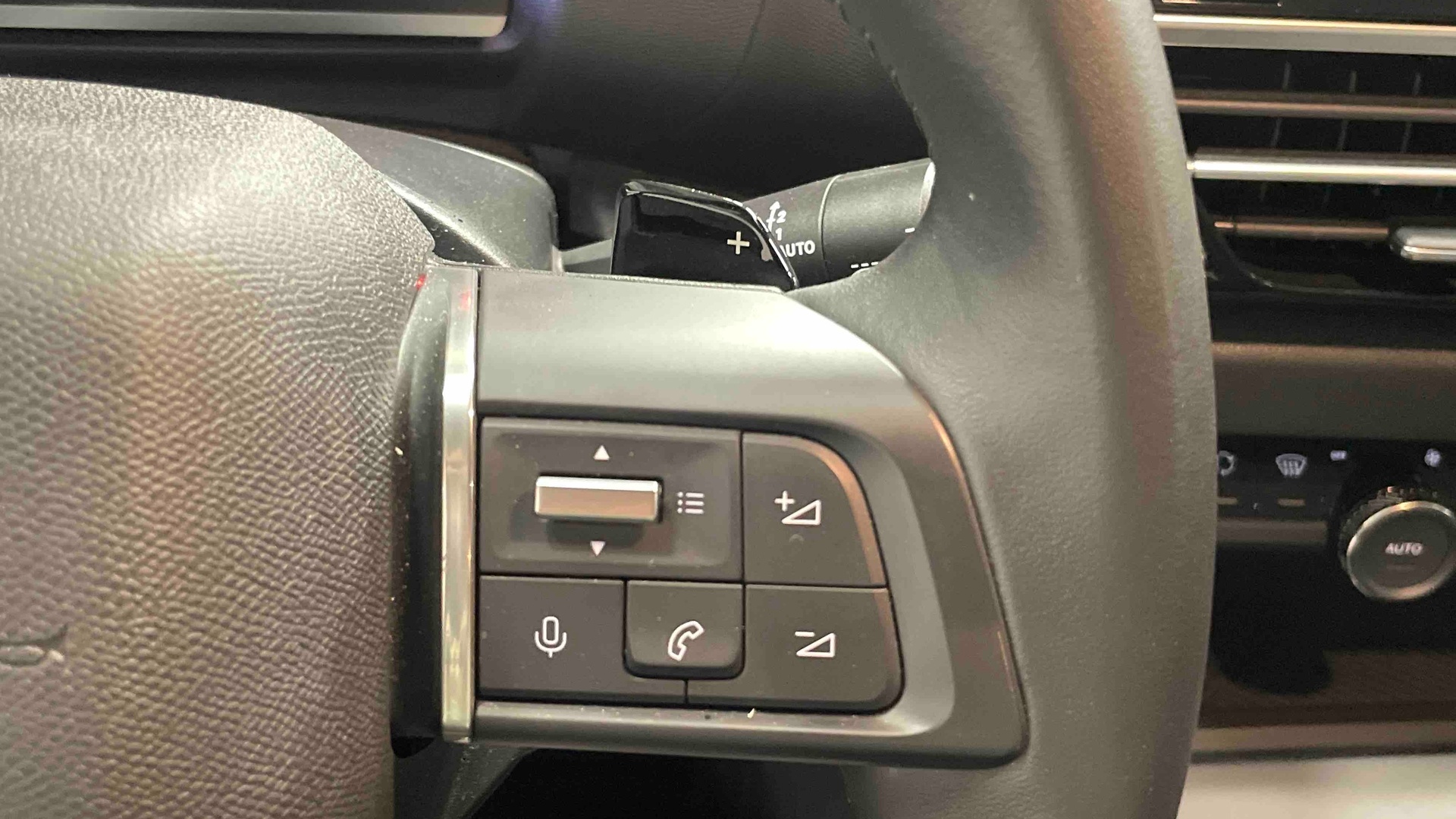 CITROEN C4 PureTech 130 EAT8 Plus