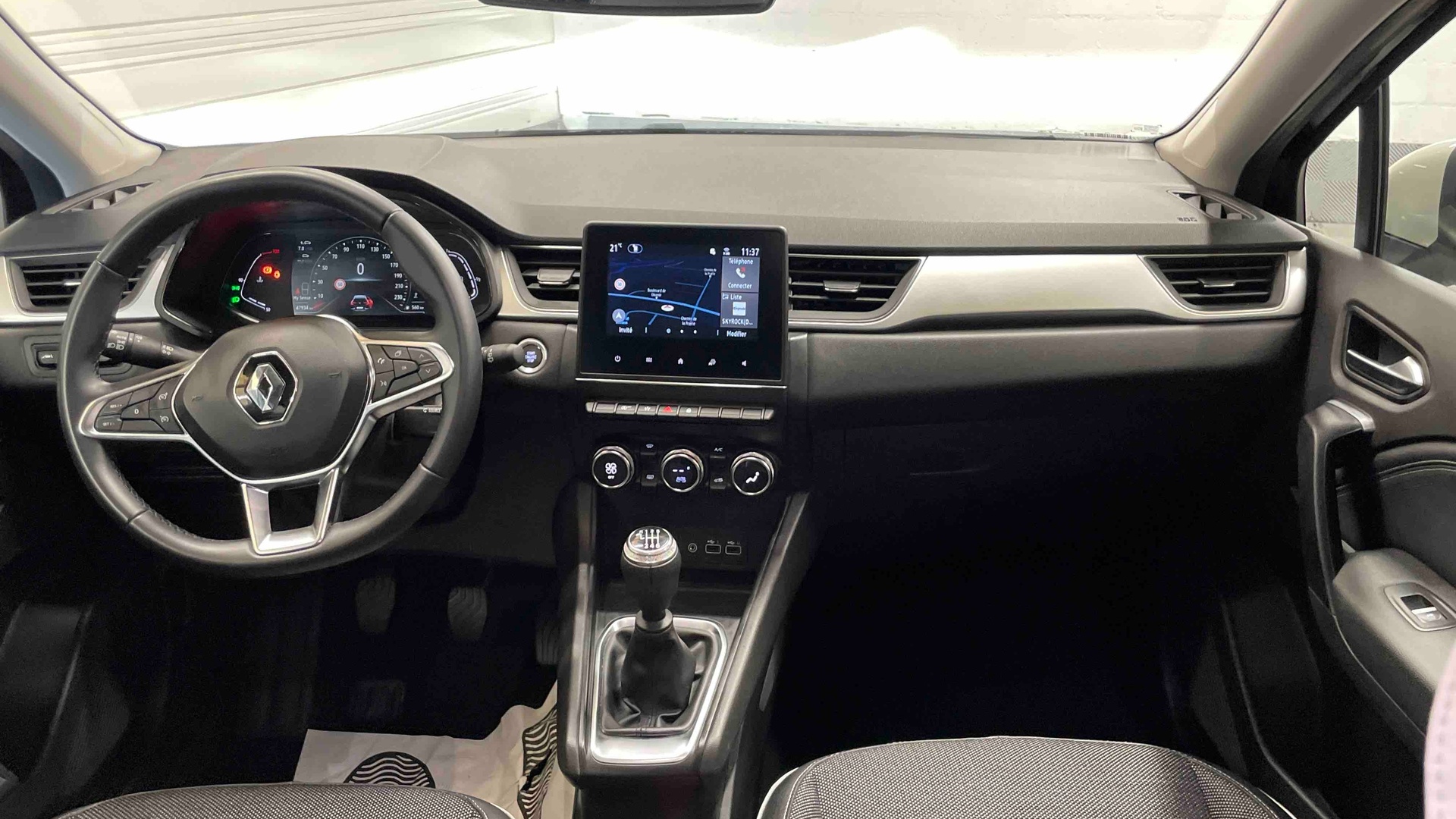 RENAULT CAPTUR TCe 90 Techno