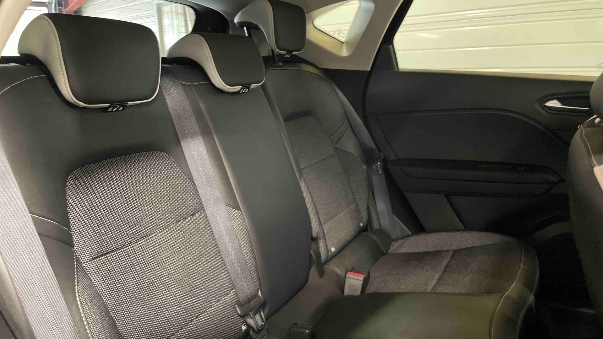 RENAULT CAPTUR TCe 90 Techno