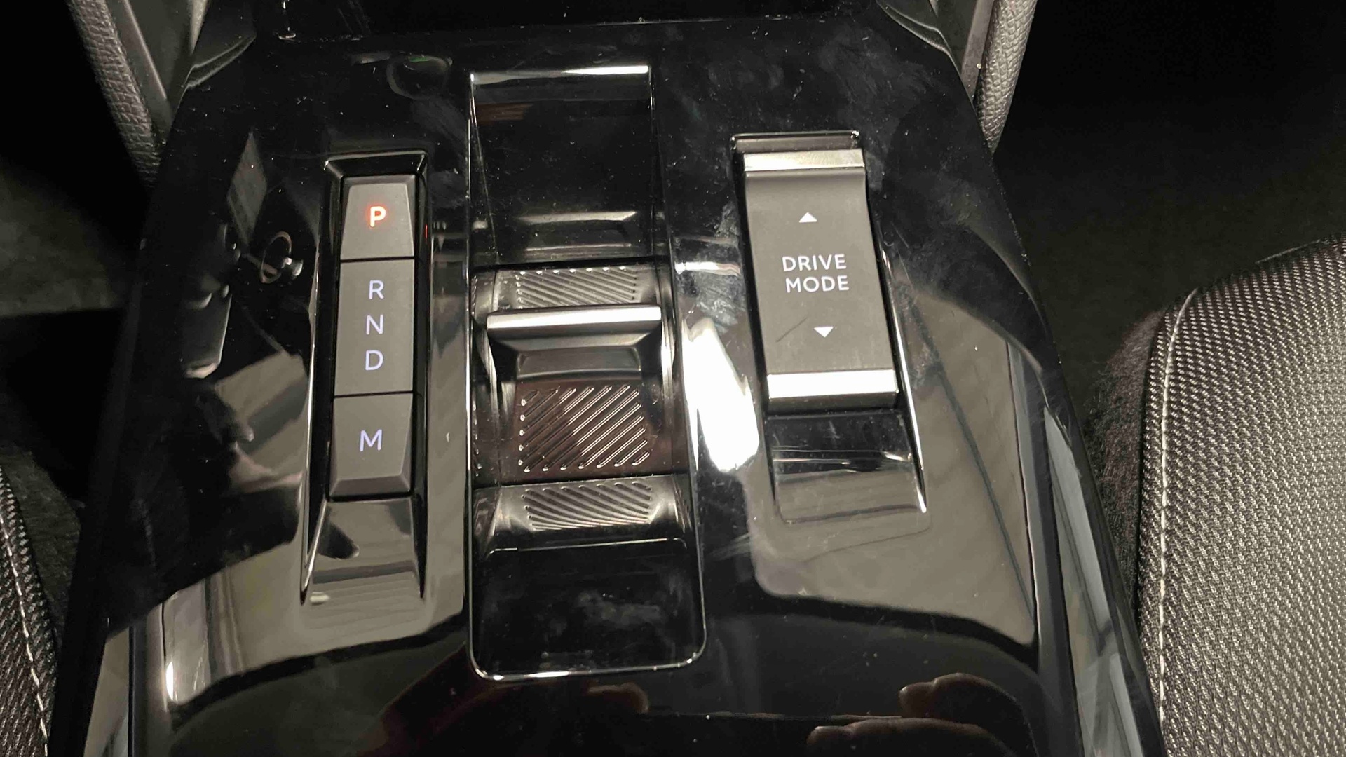 CITROEN C4 Hybride 145 ch e-DCS6 Max
