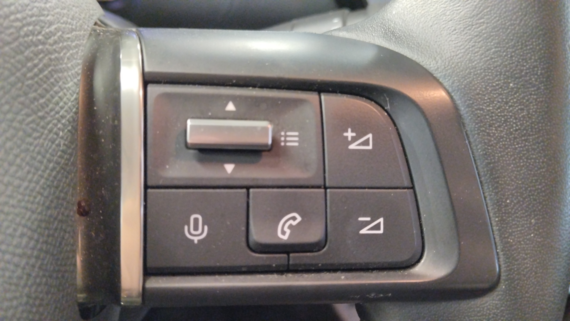CITROEN C4 PURETECH 130CH.BVM PLUS