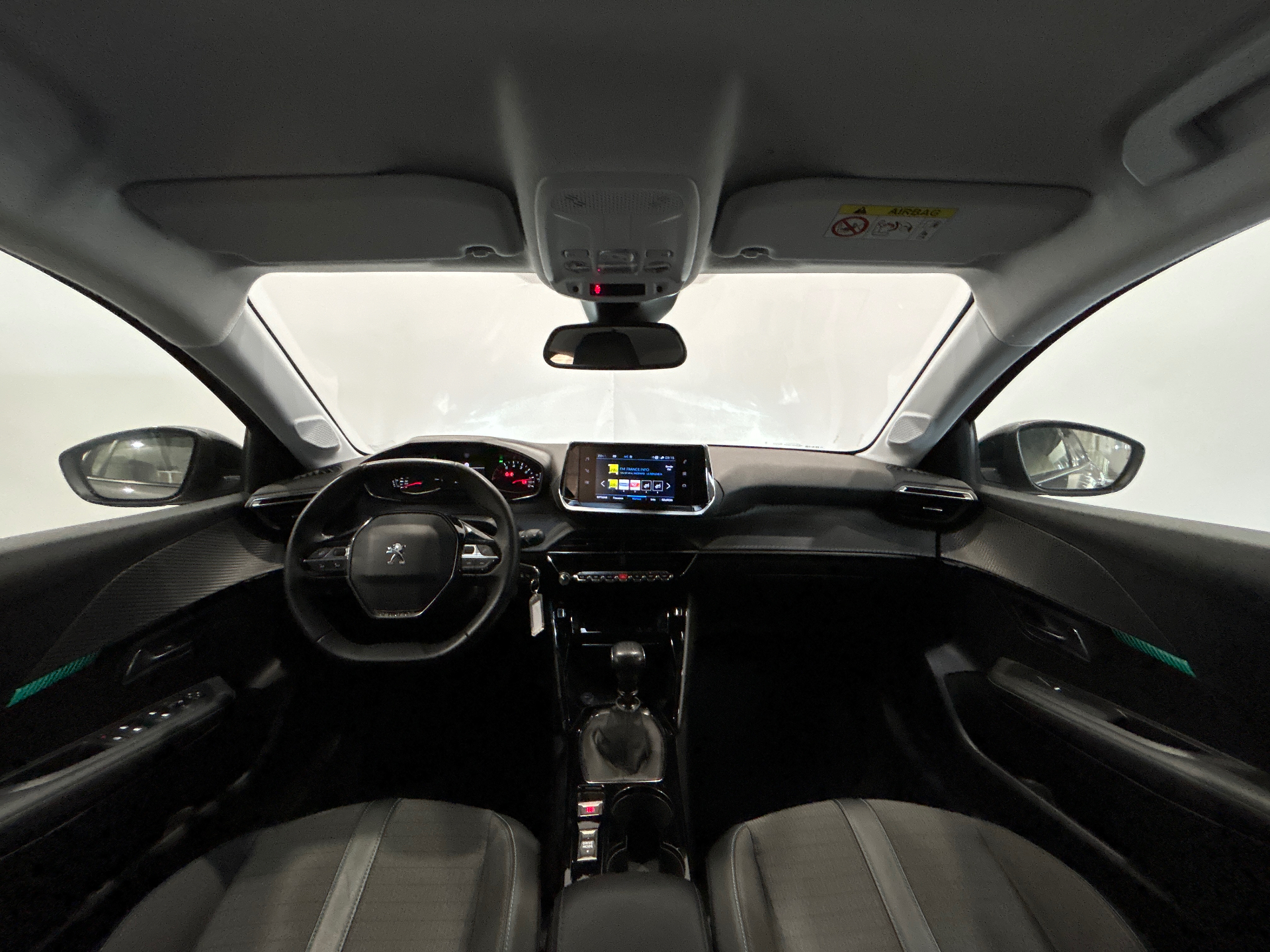 PEUGEOT 208 ALL PT100 BVM