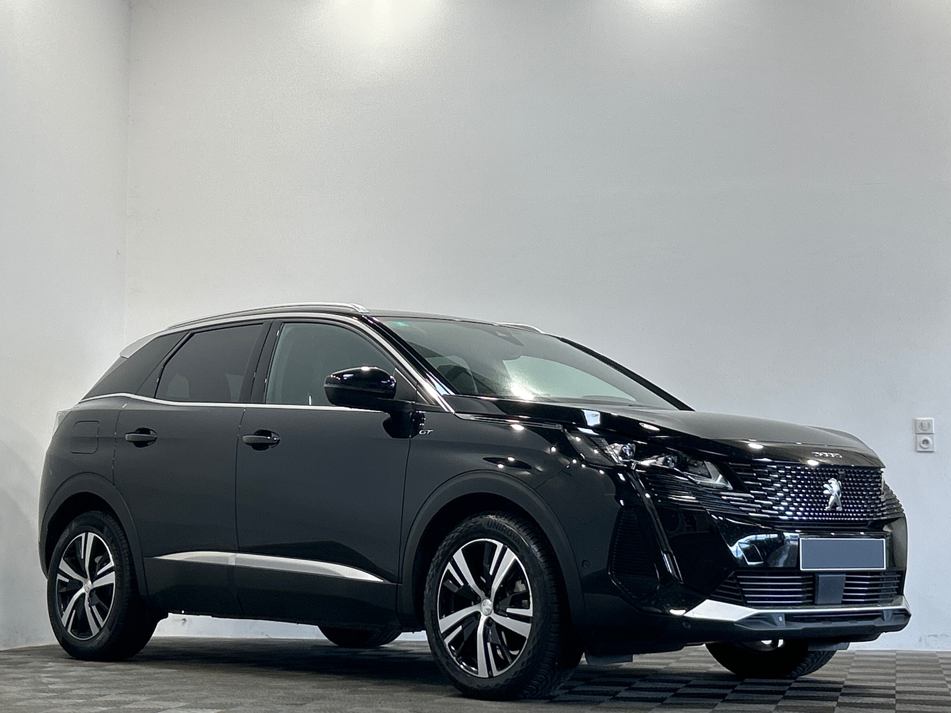 PEUGEOT 3008 Hybrid 136 e-DCS6 GT
