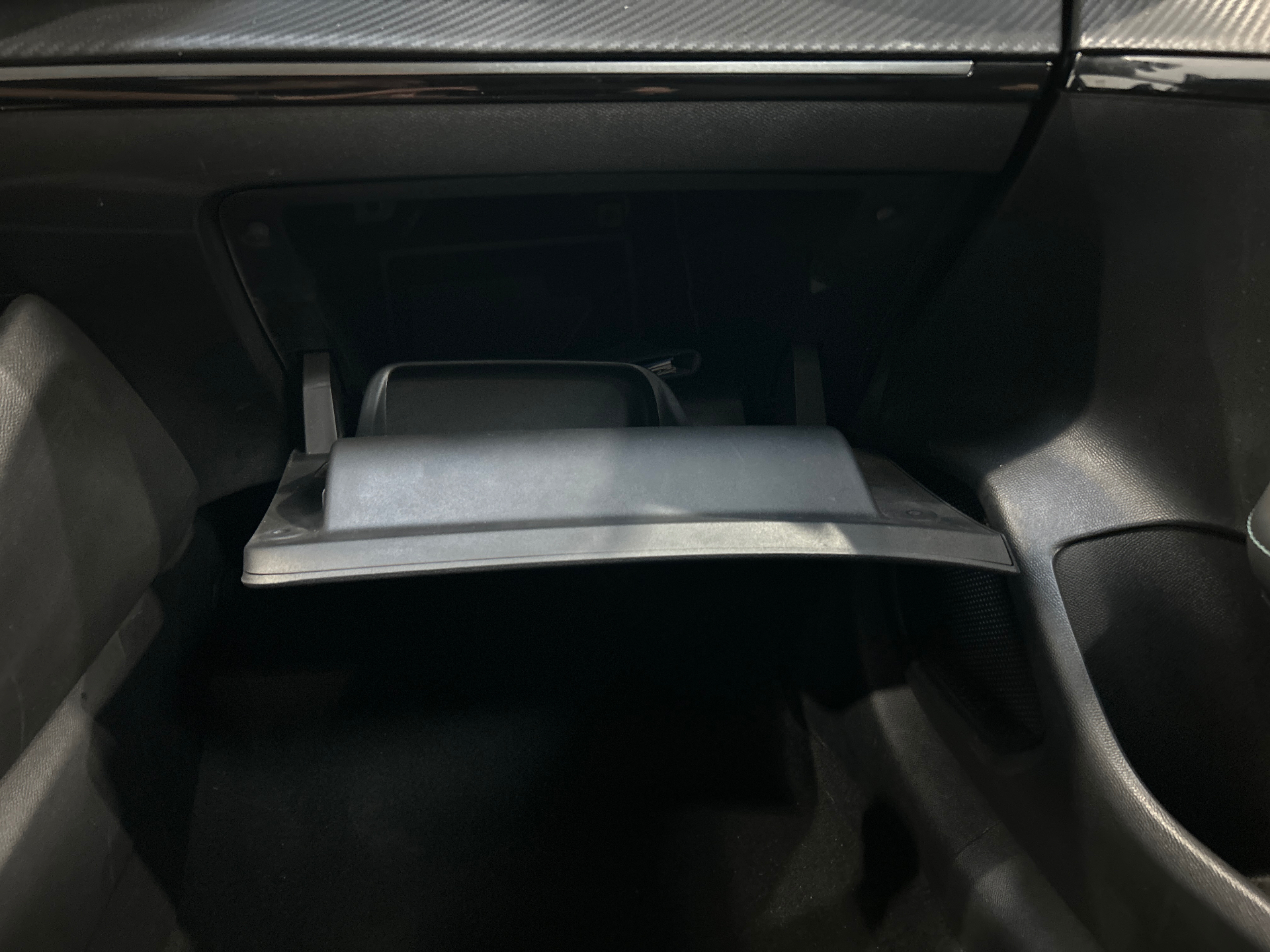 PEUGEOT 208 ALL PT100 BVM